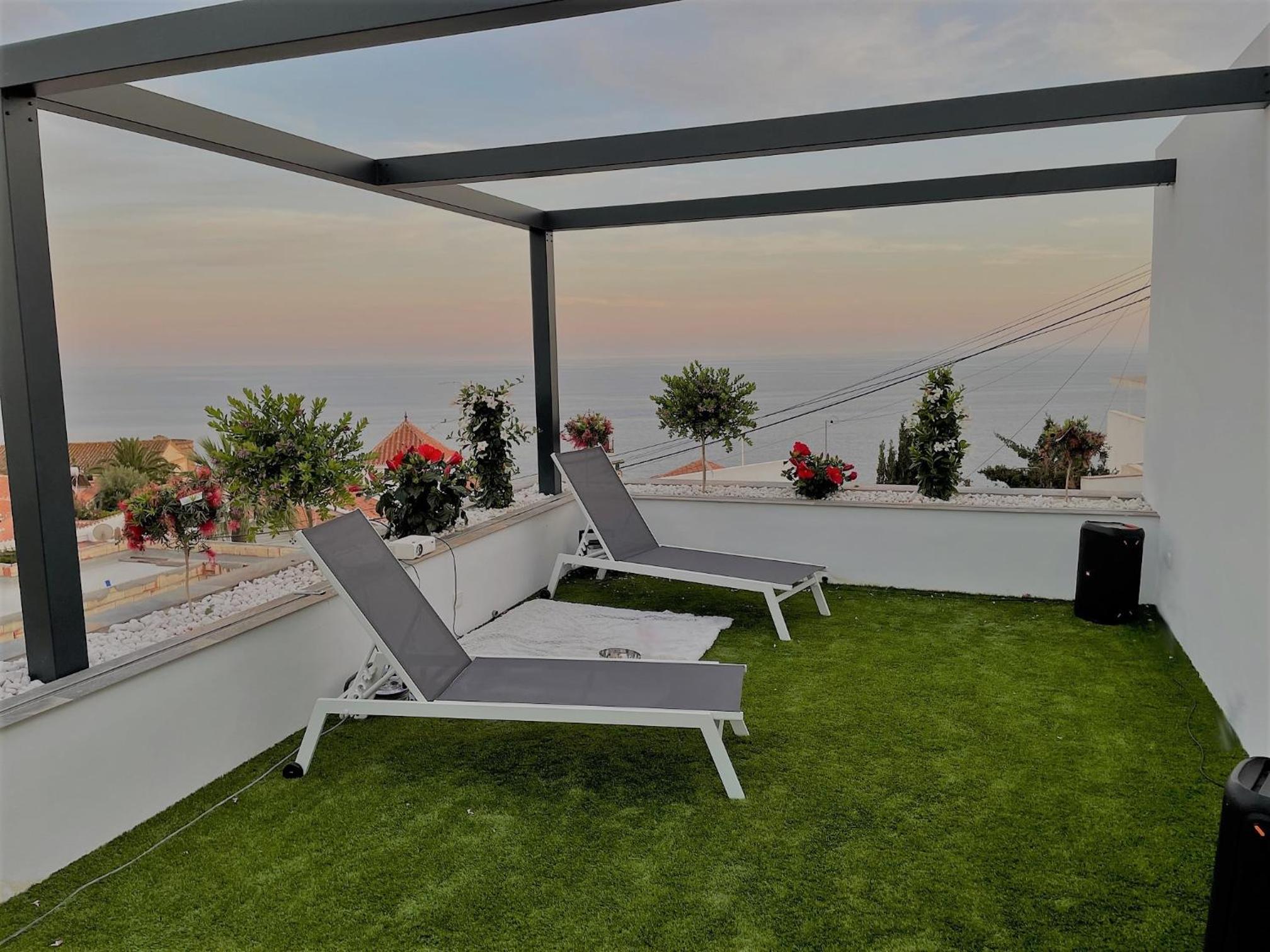 Villa photo 2