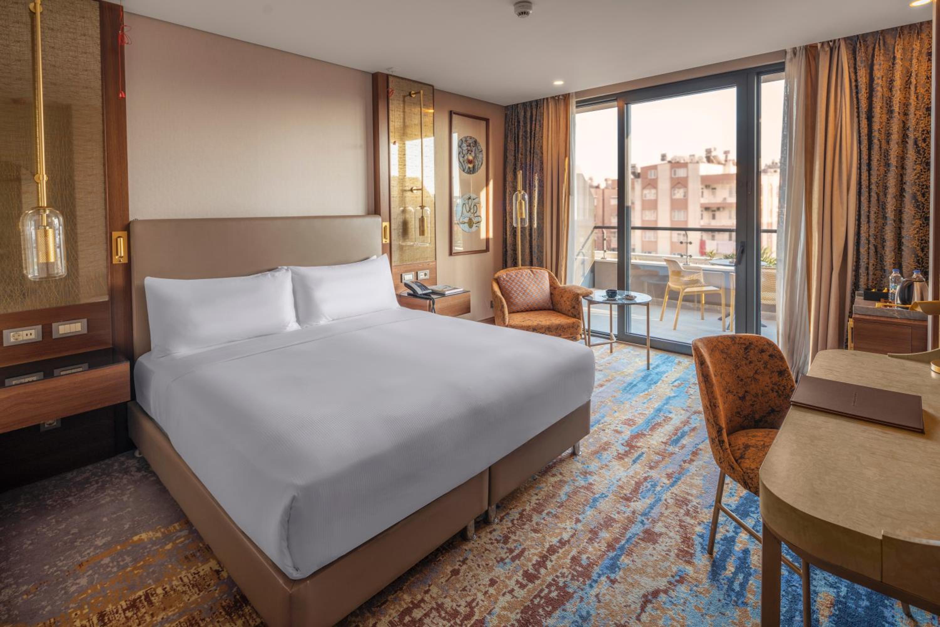 King Room - Mobility Accessible