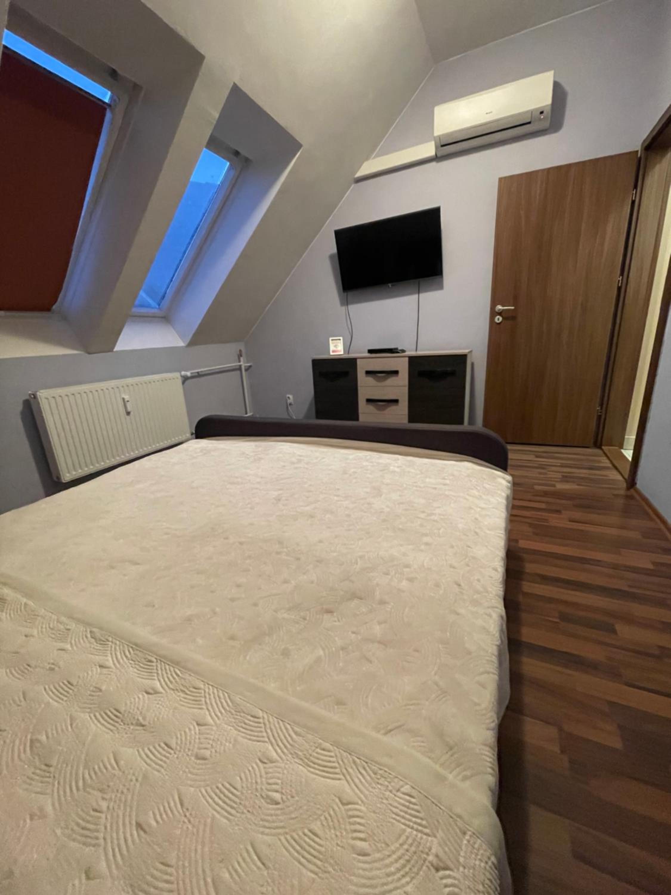Standard Apartment - Photo 10