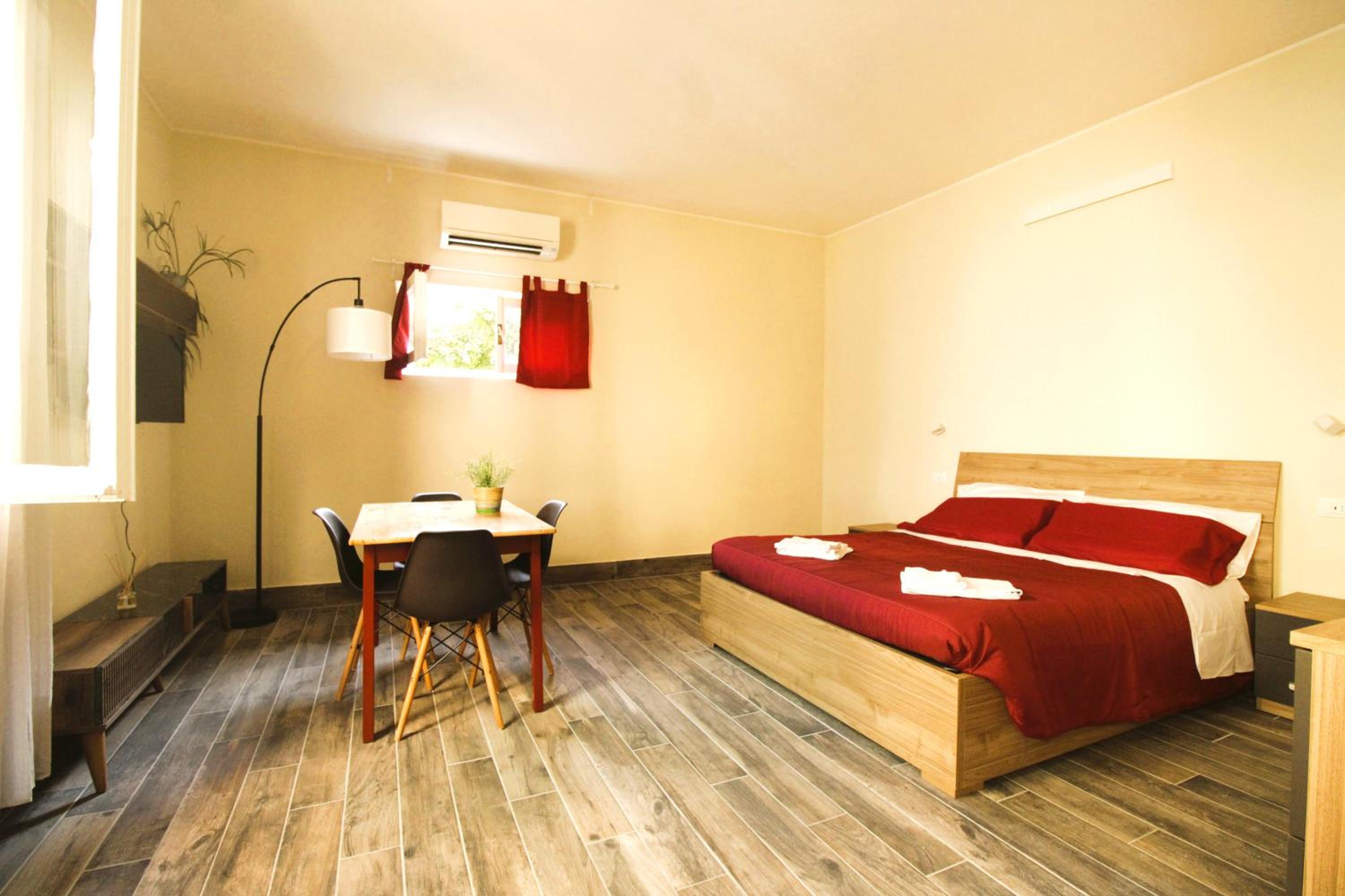 Deluxe Suite photo 1