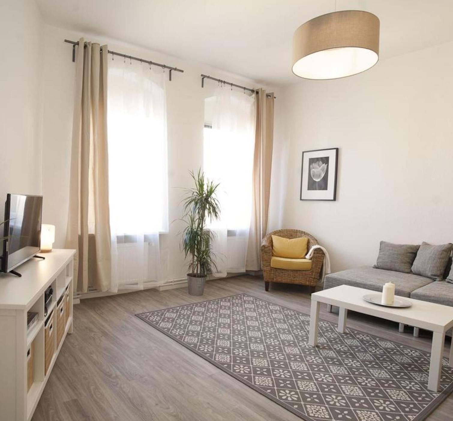 Studio Apartment photo 1