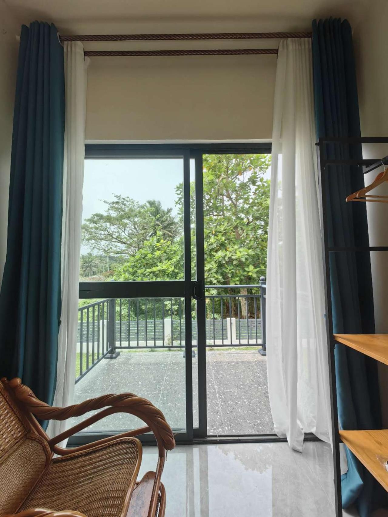 Superior King Suite