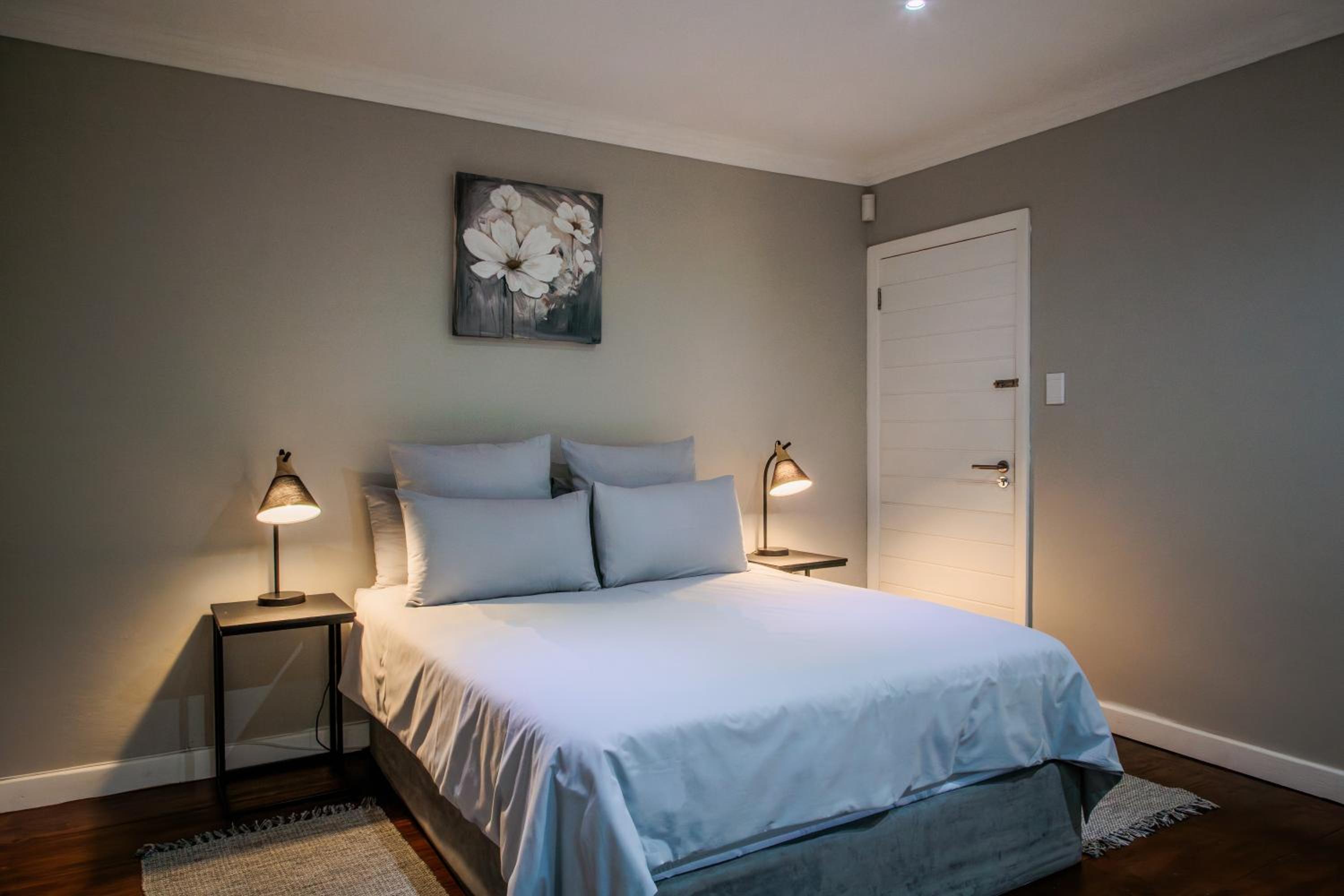Deluxe Queen Room photo 1