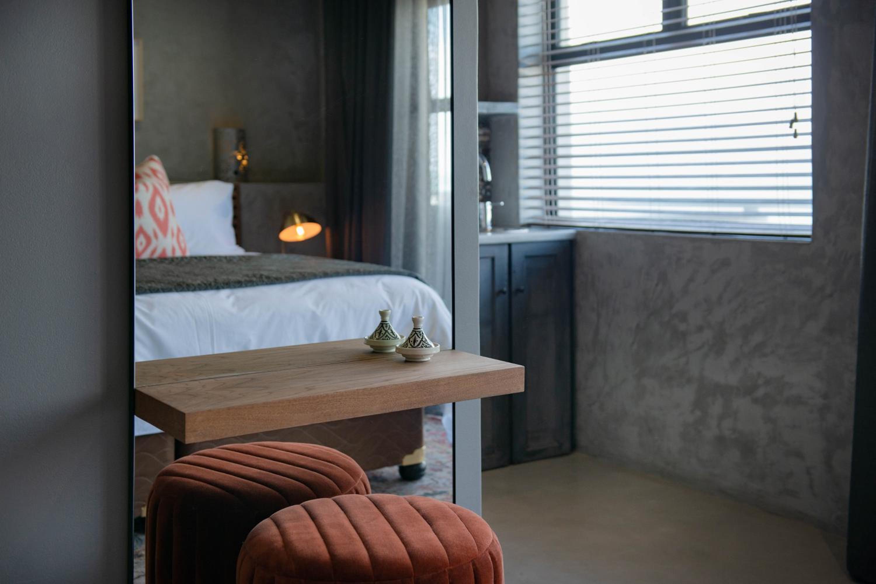Deluxe Double Room with Sea View - Photo 6