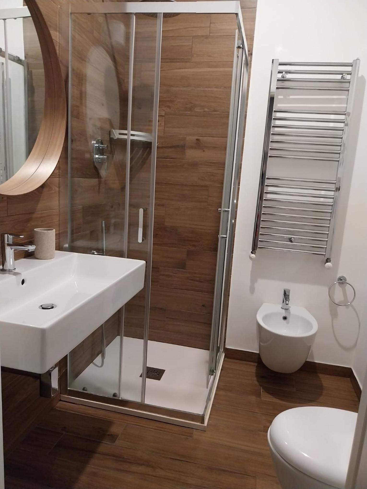 Double Room with Private Bathroom photo 2