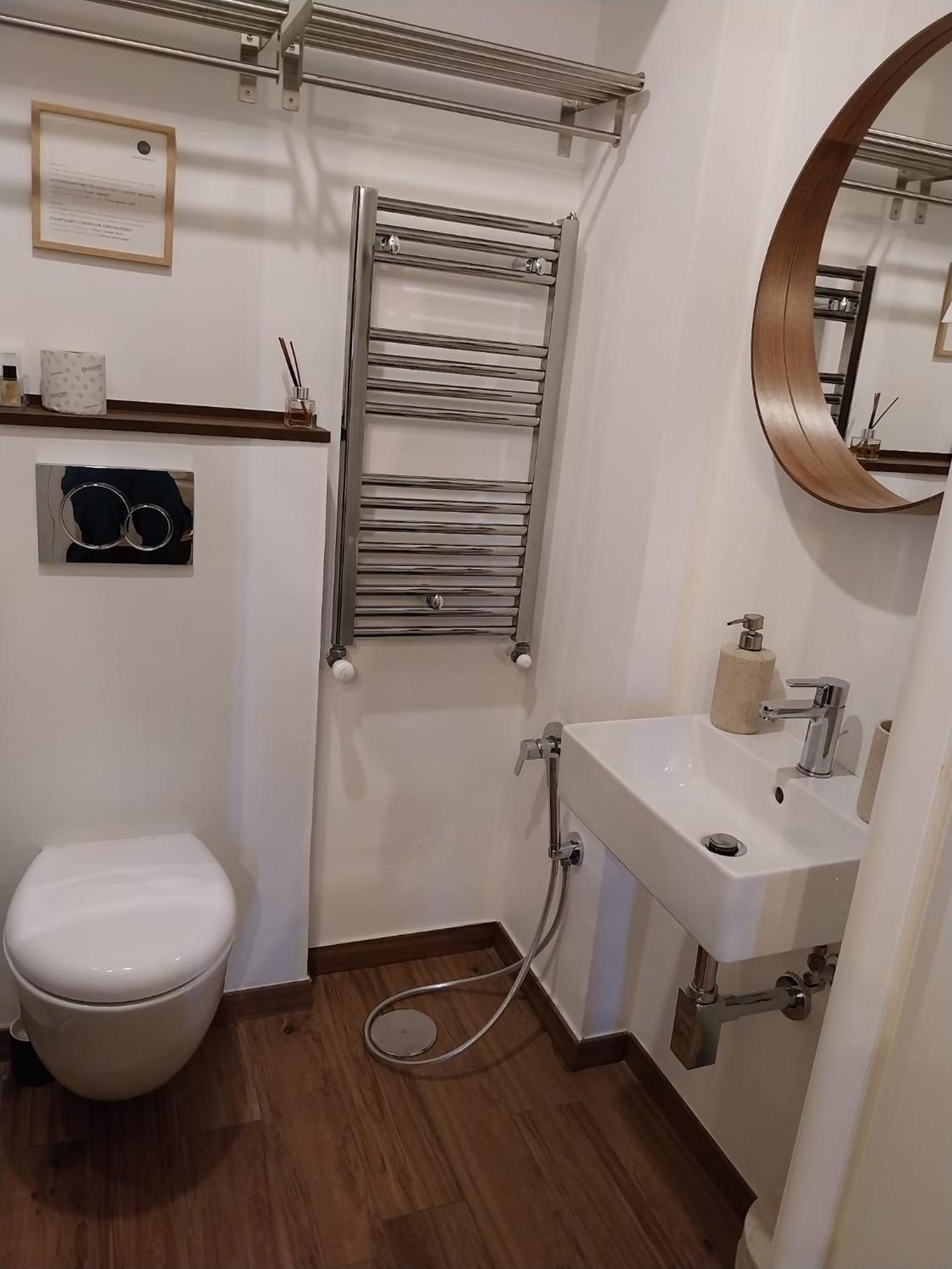 Double Room with Private Bathroom photo 3