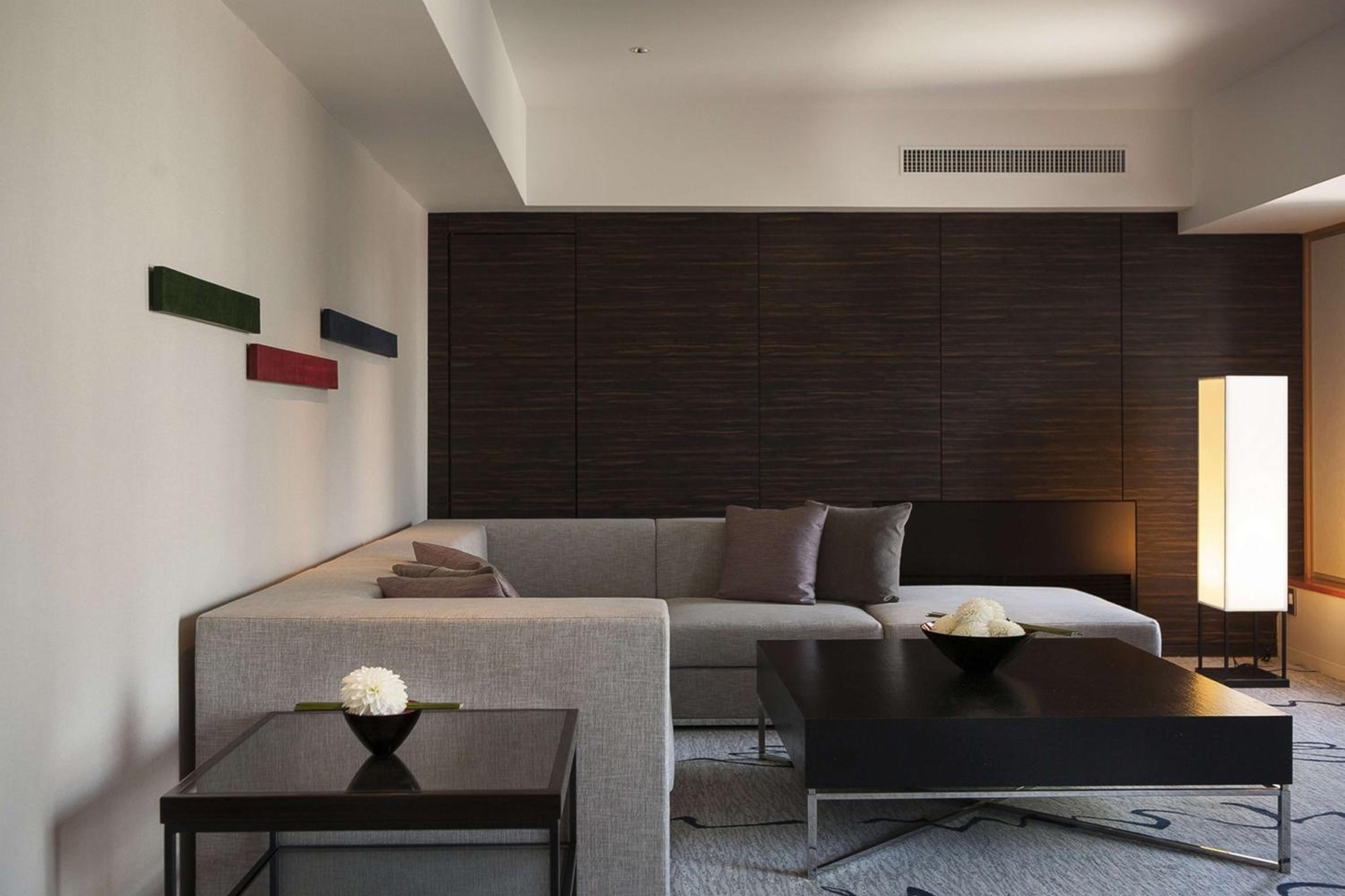 Executive King Tower Suite