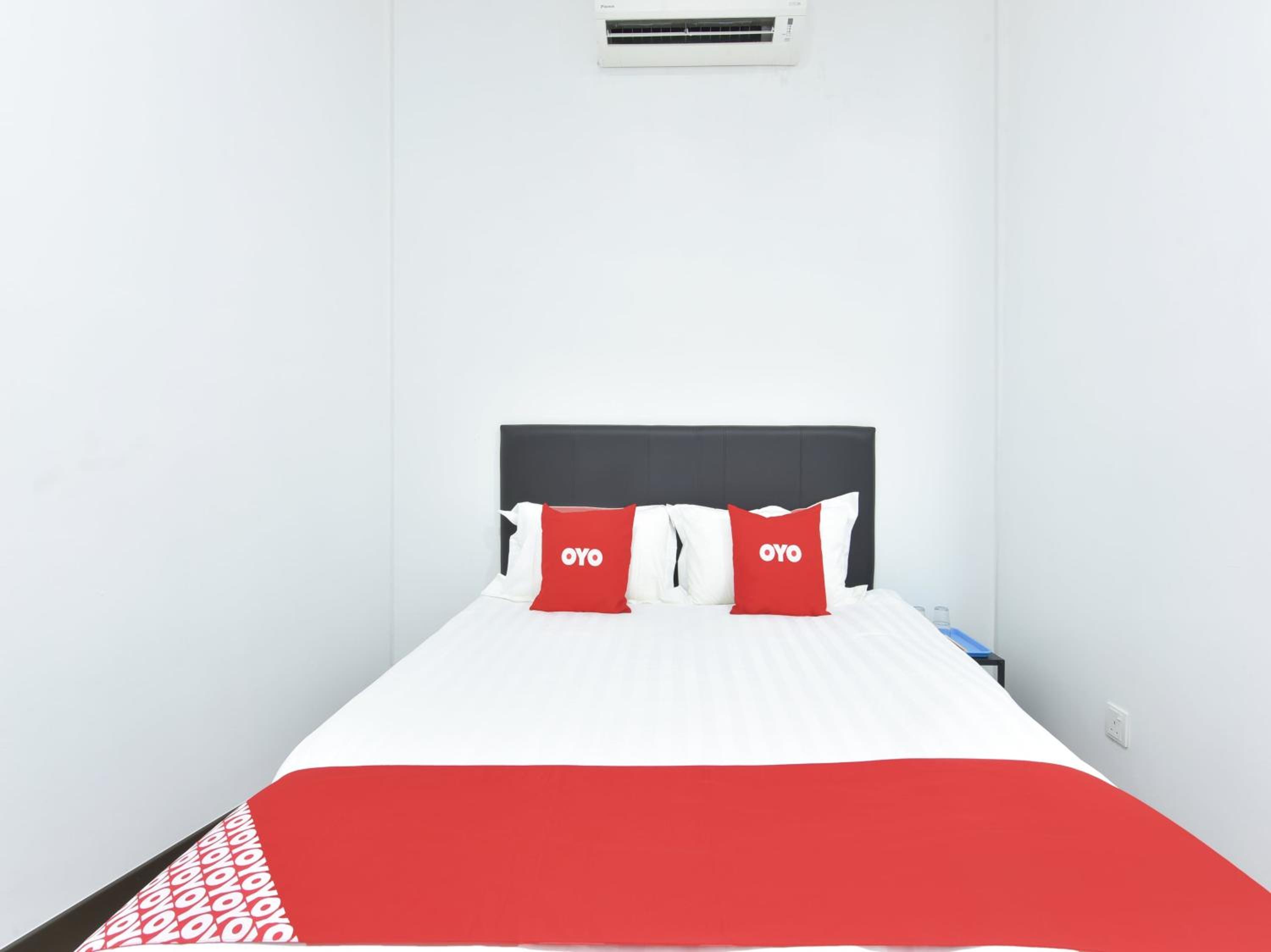 Standard Queen Room - Photo 4