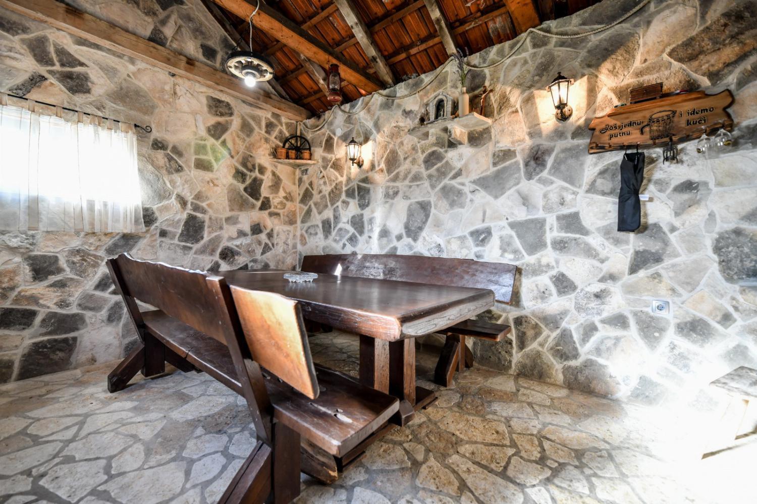 Villa photo 1