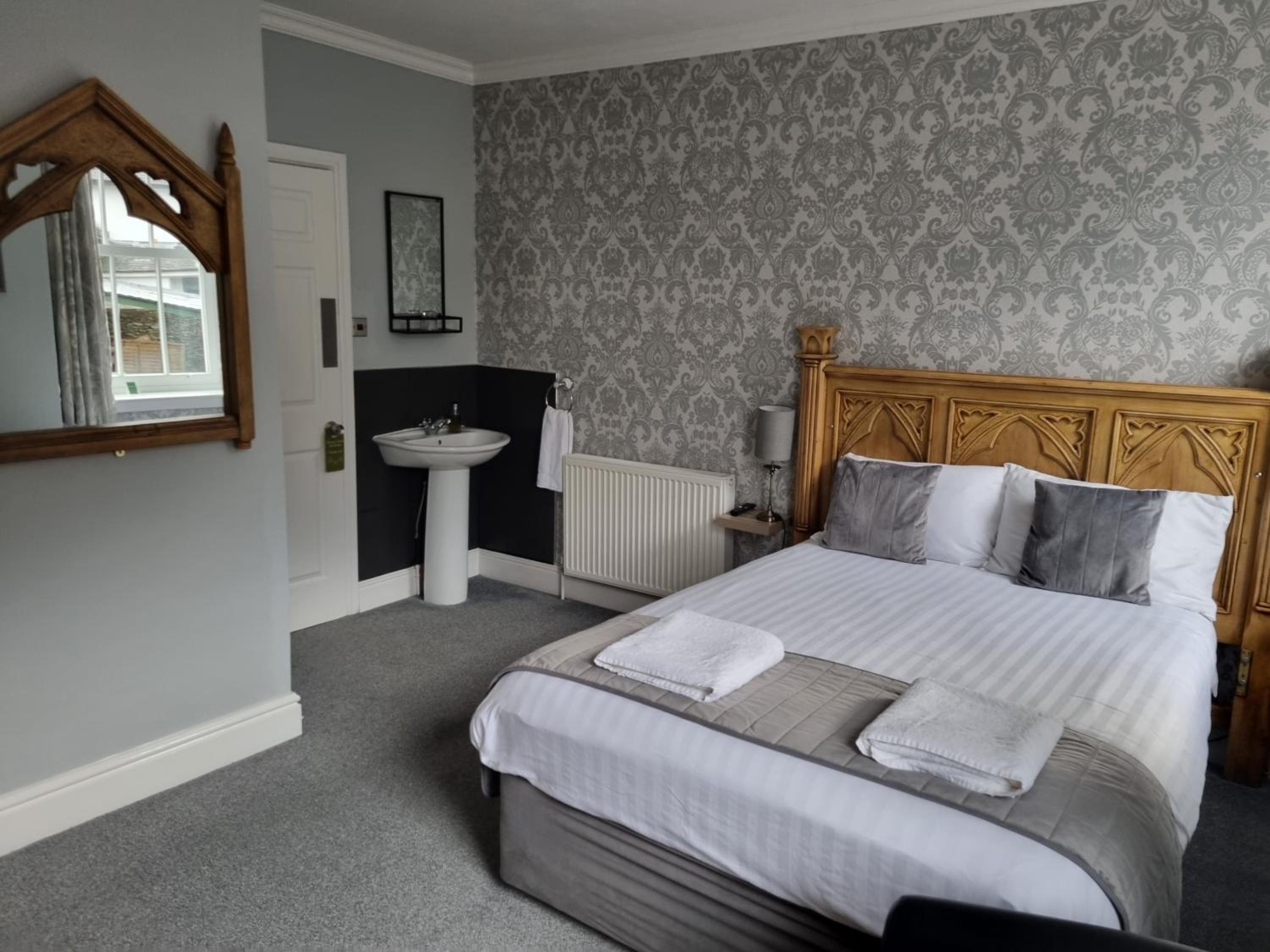 Double Room - Photo 3