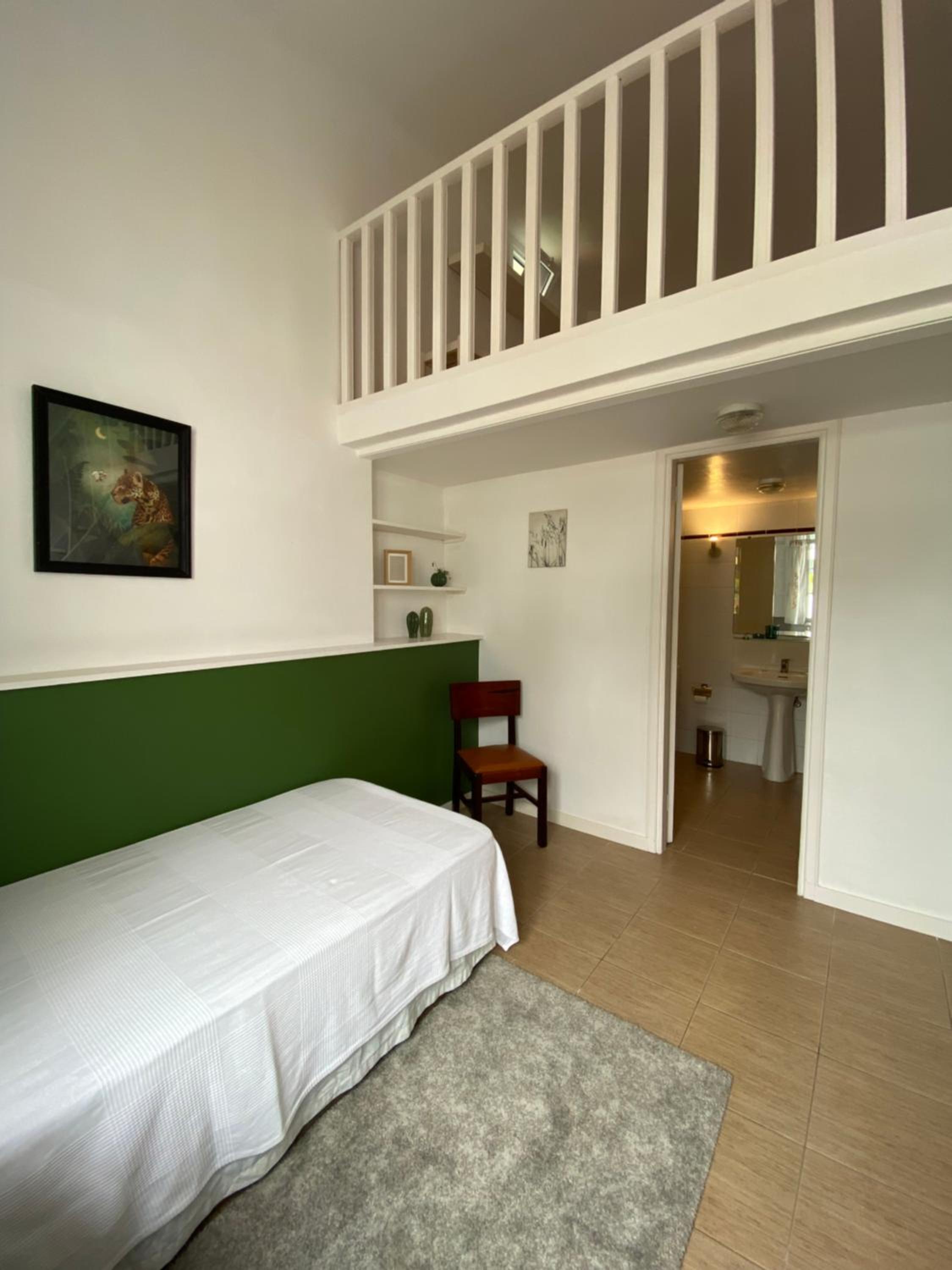Three-Bedroom Villa photo 2