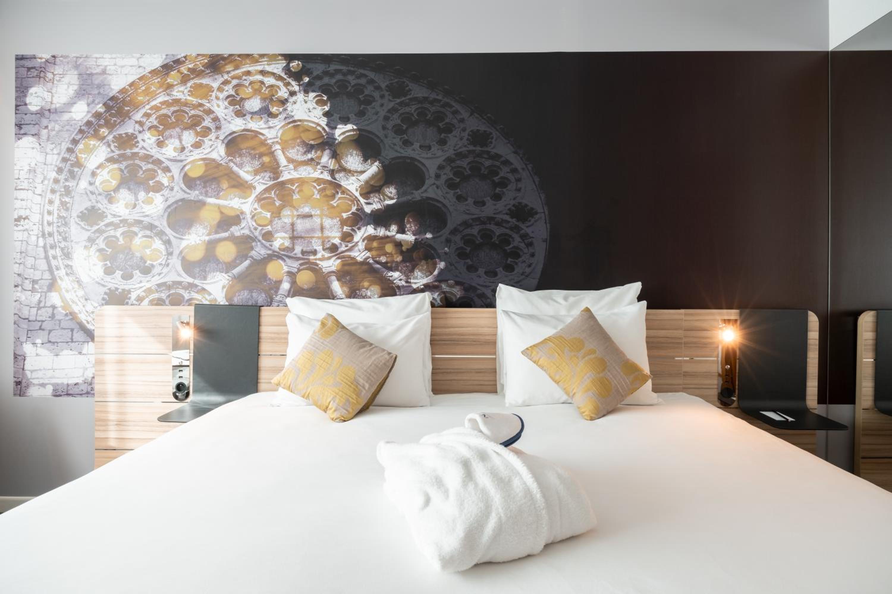 Executive King Room - Photo 2