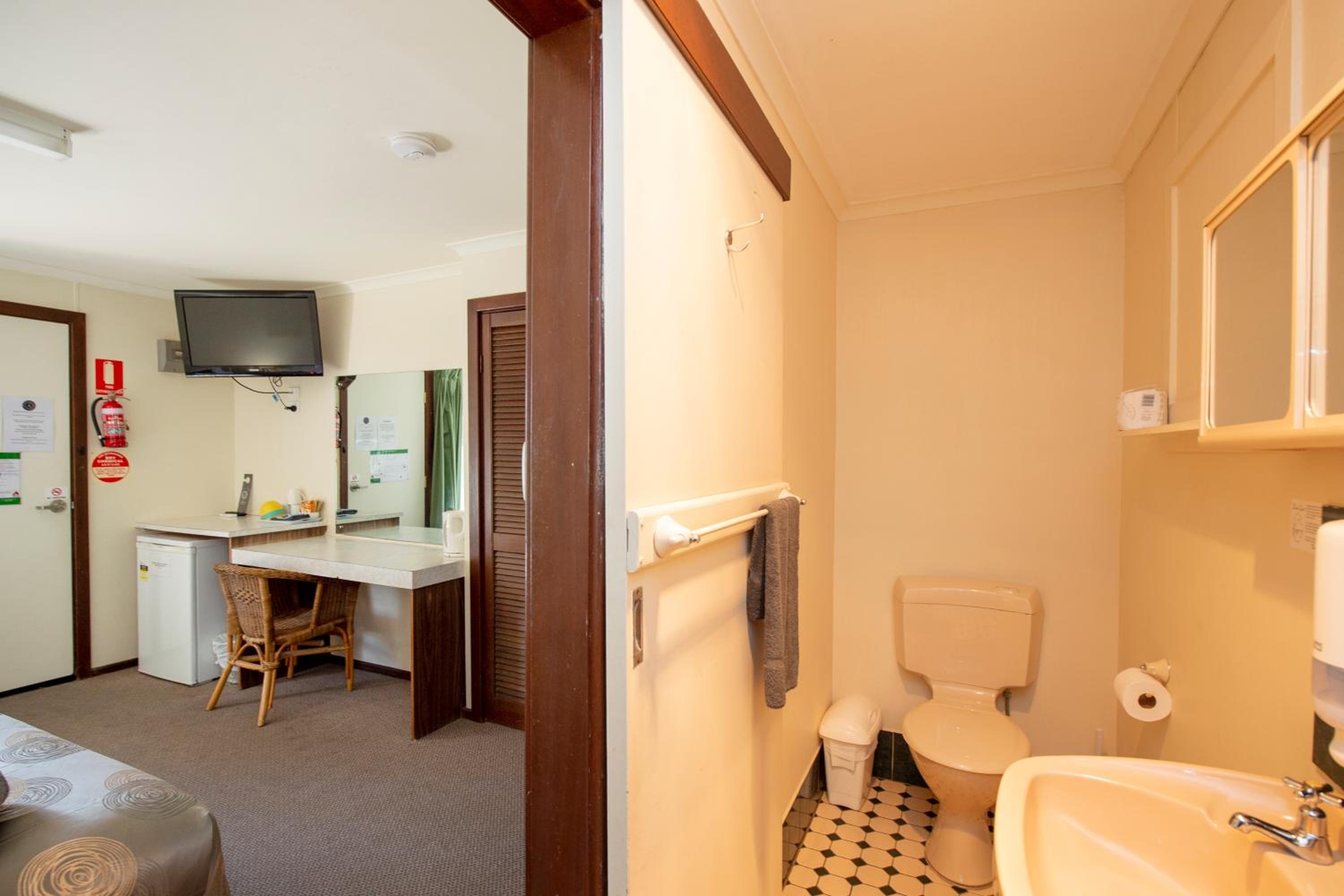 Queen Room