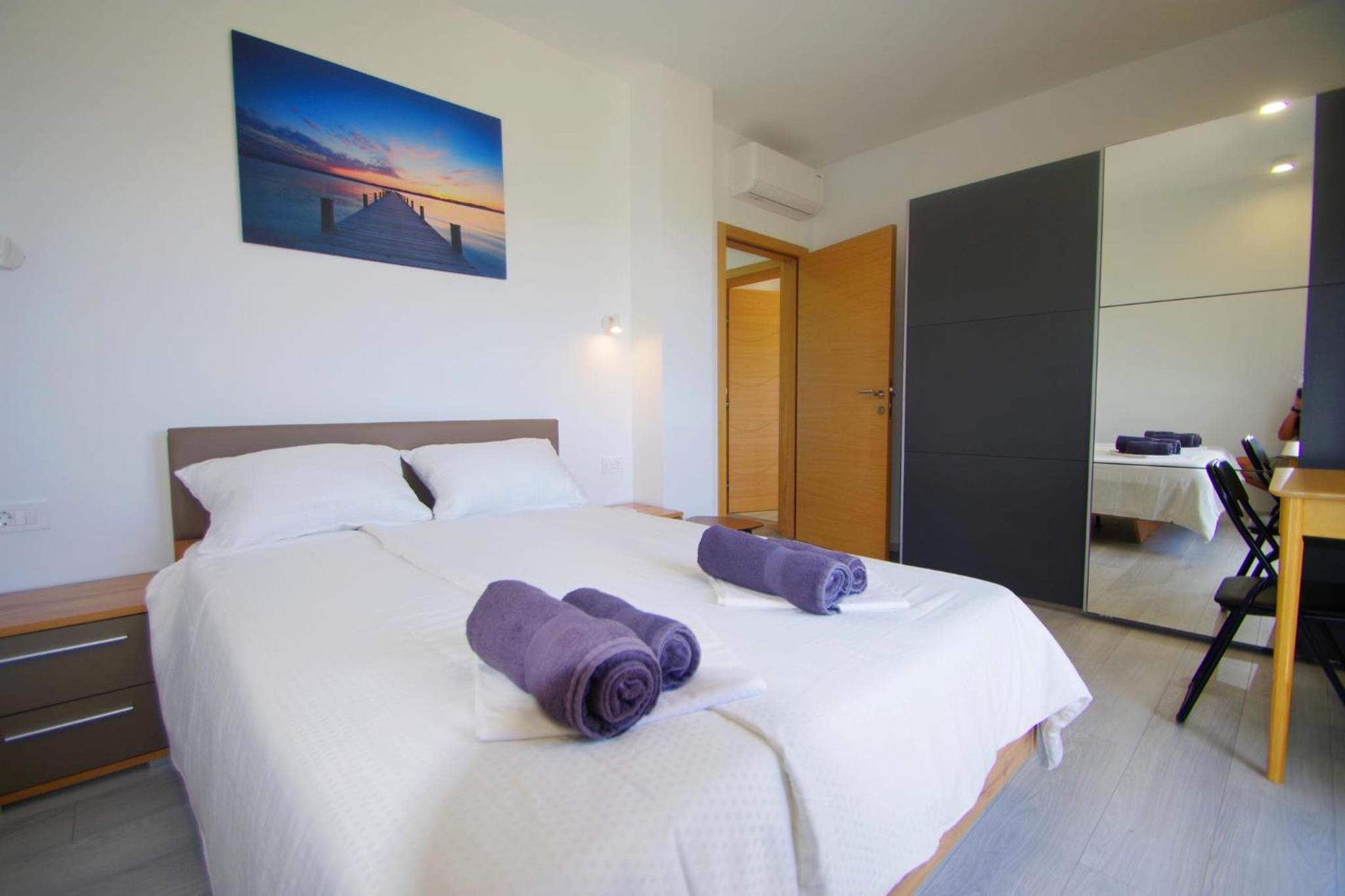 Three-Bedroom House photo 1