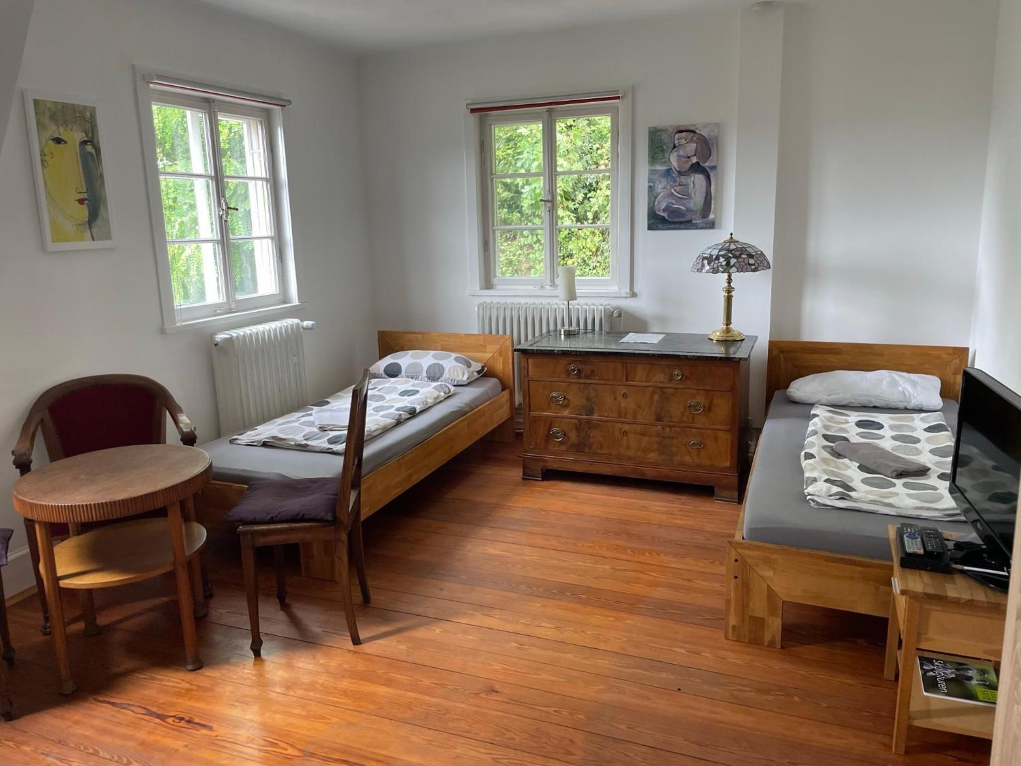 Studio Apartment photo 1