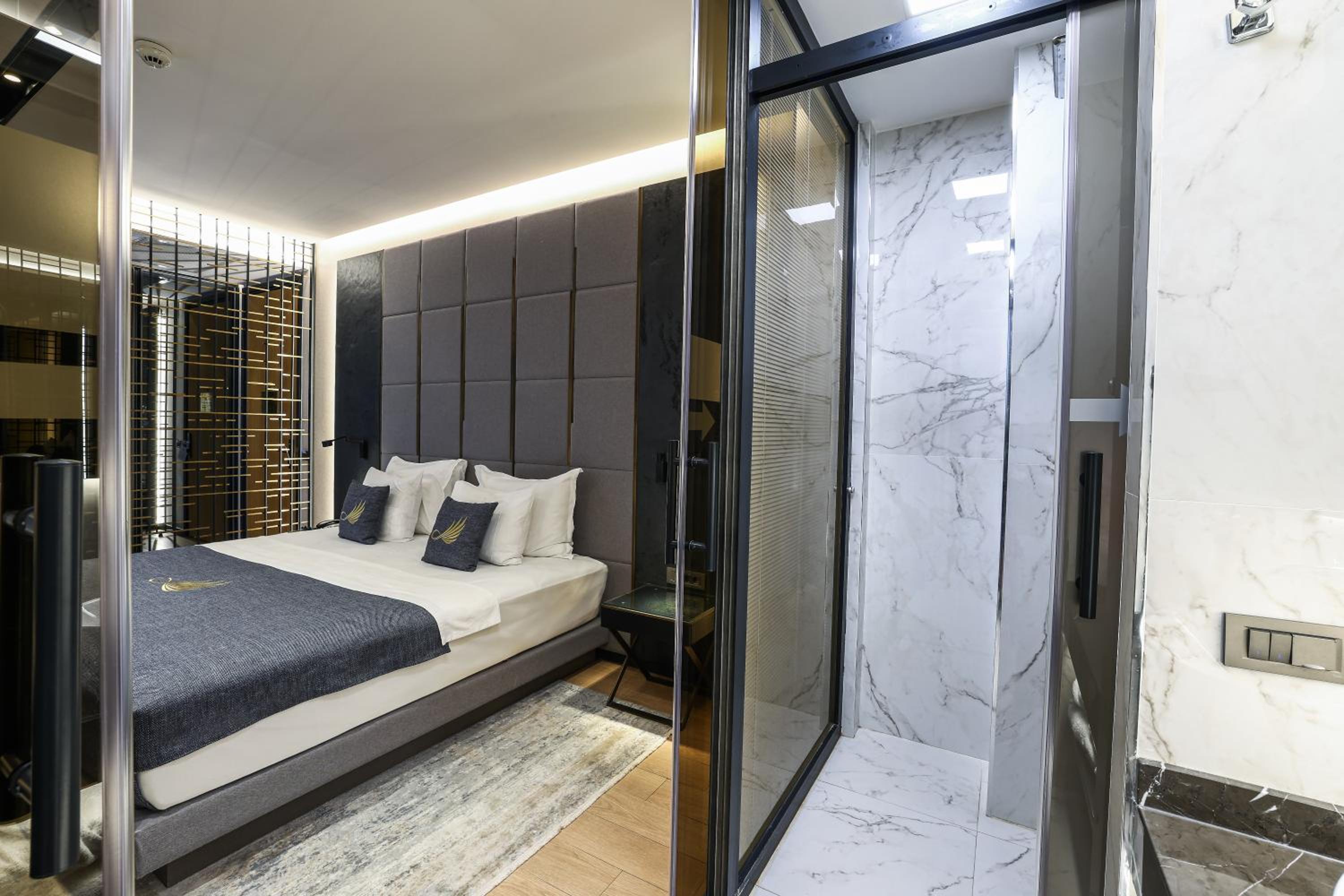 Executive Suite photo 3