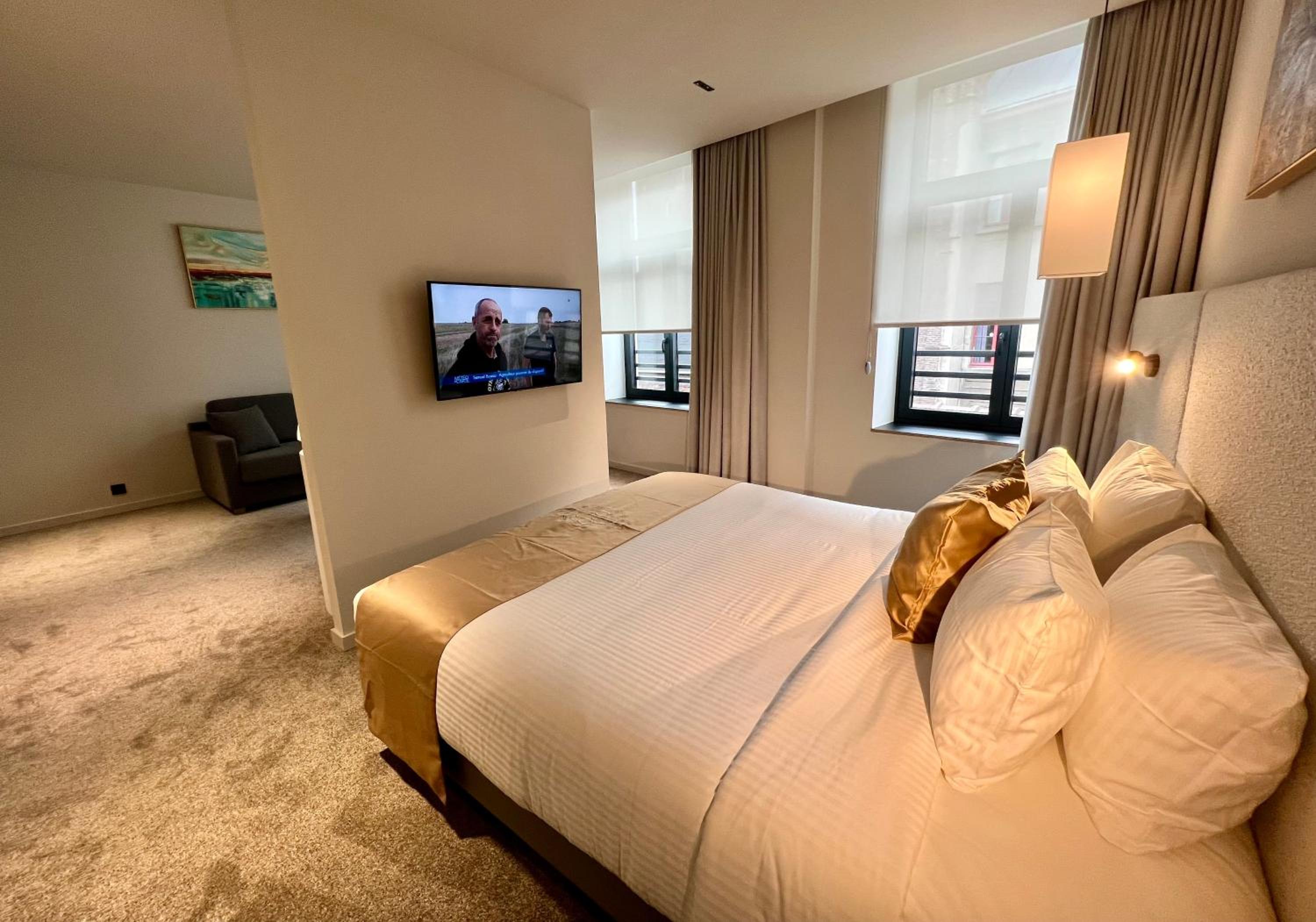 Superior Triple Room photo 2