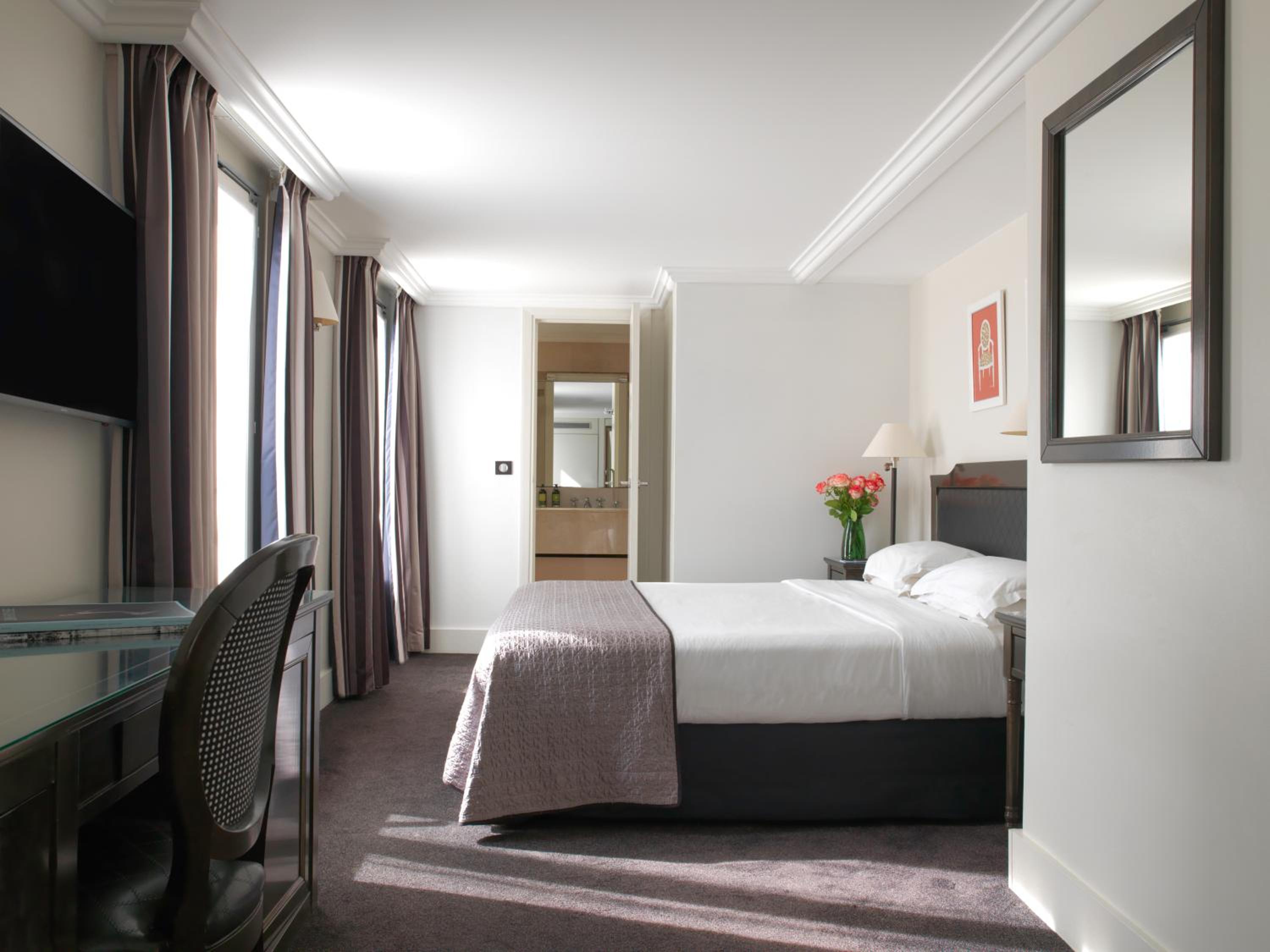 Suite photo 1