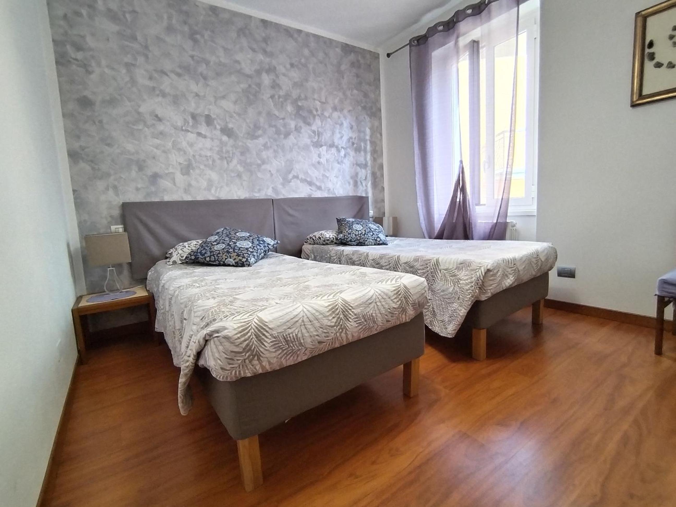 Triple Room with Private Bathroom photo 2