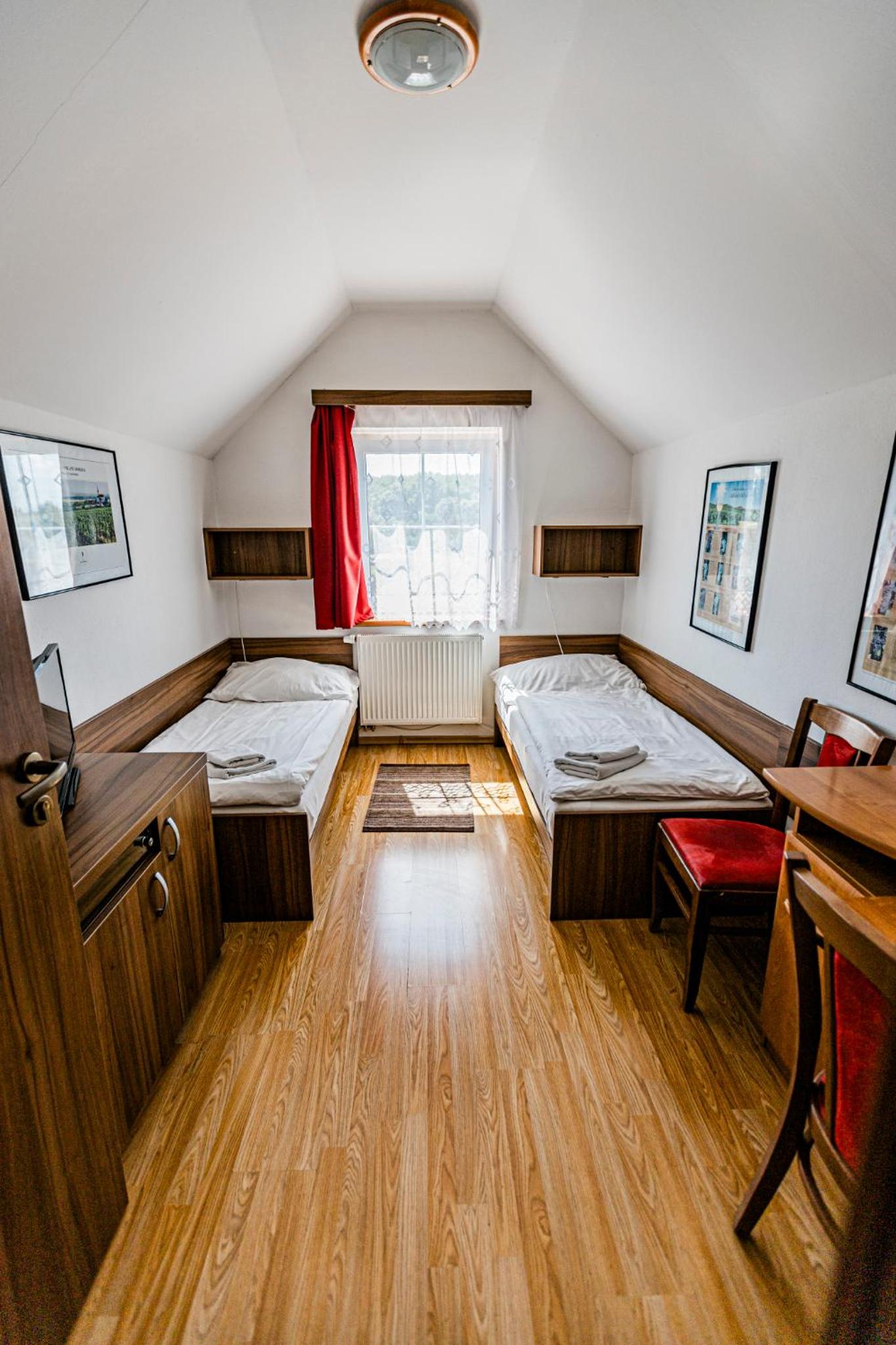 Twin Room photo 1