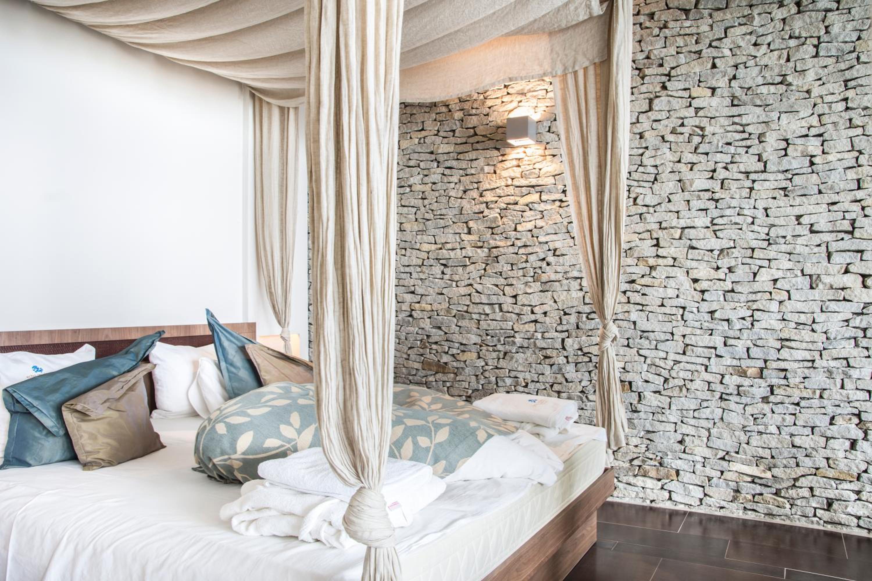 Premium Two Bedroom Suite With Lake View And Sauna photo 3