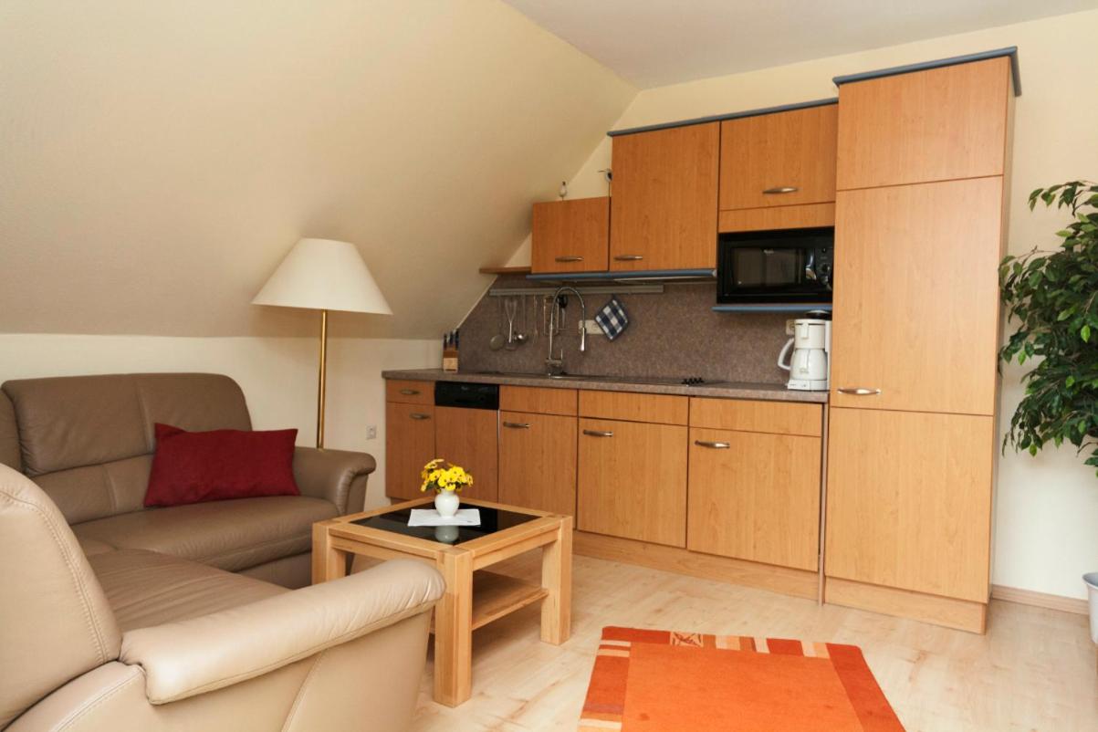 Apartment with Terrace photo 3