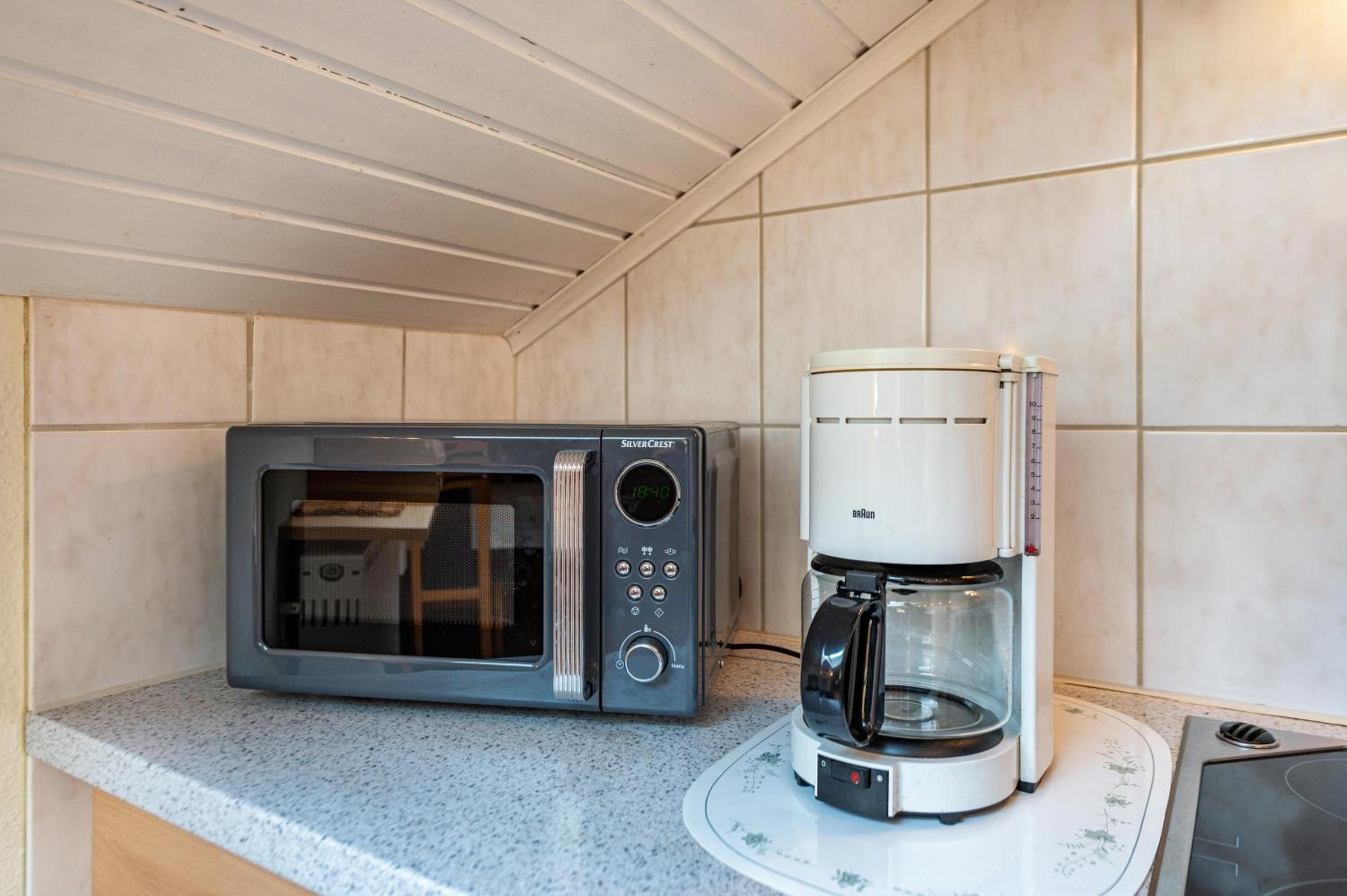 Three-Bedroom Premium Apartment with Balcony photo 3