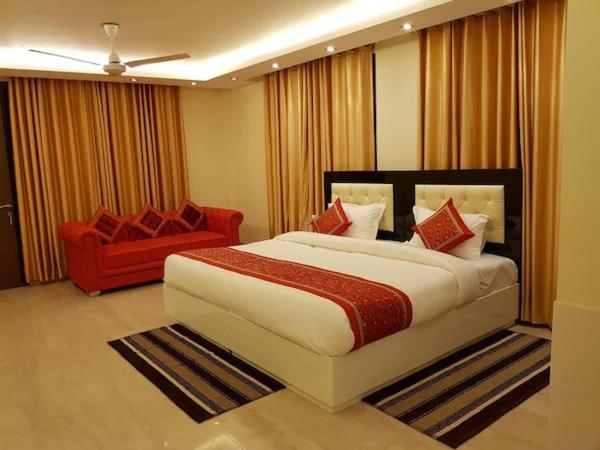 Superior King Room