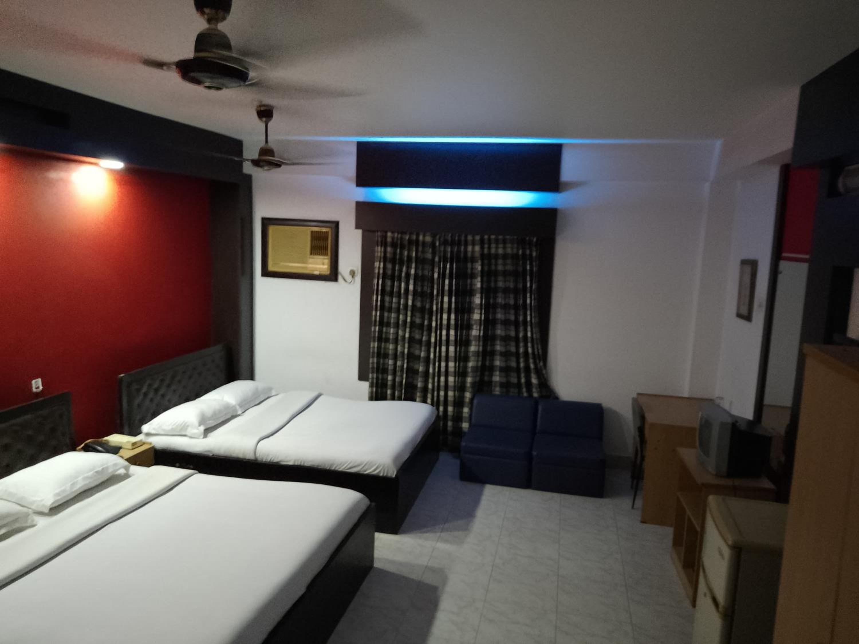 Deluxe Suite photo 1