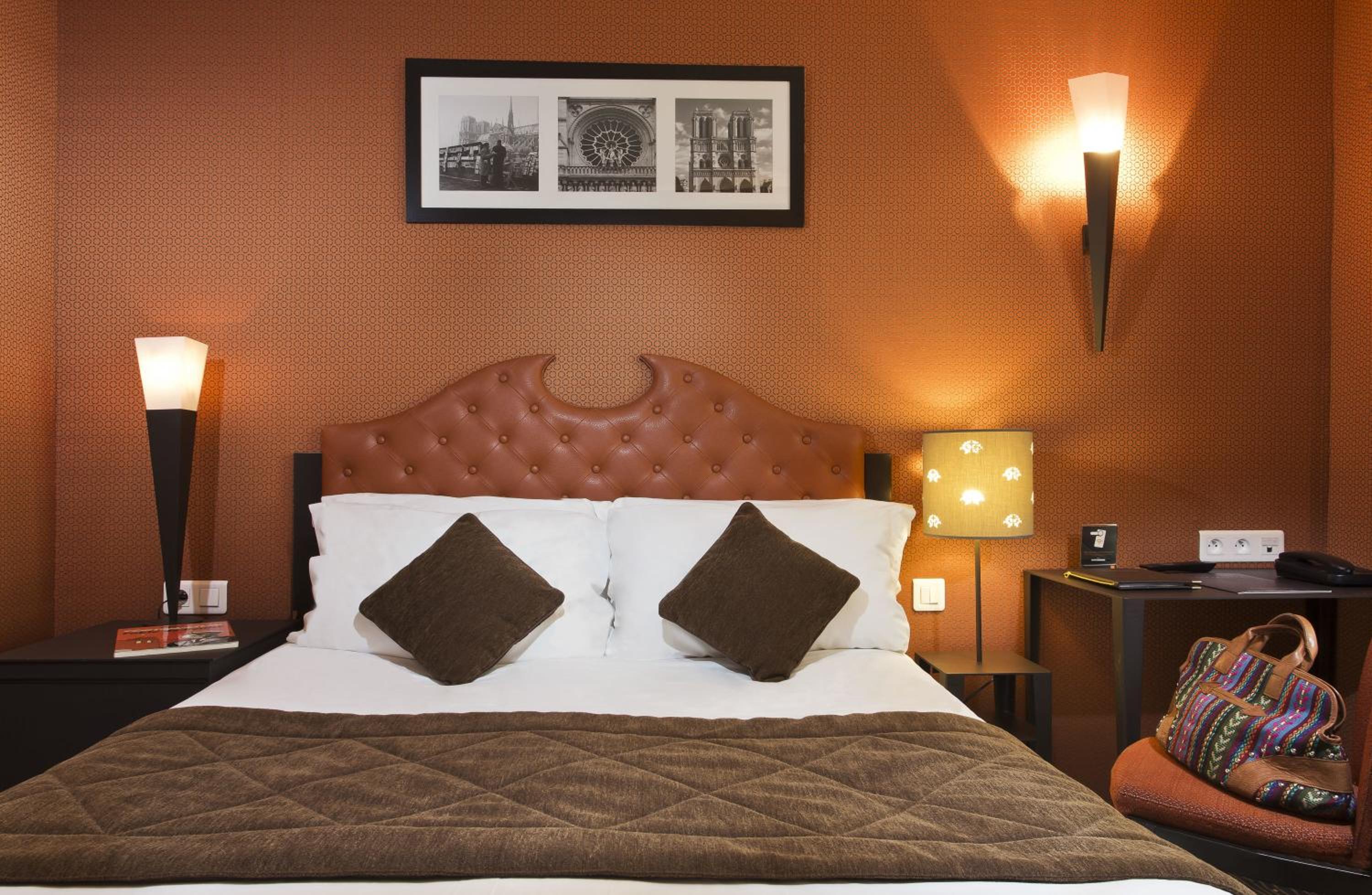Standard Double Room photo 2