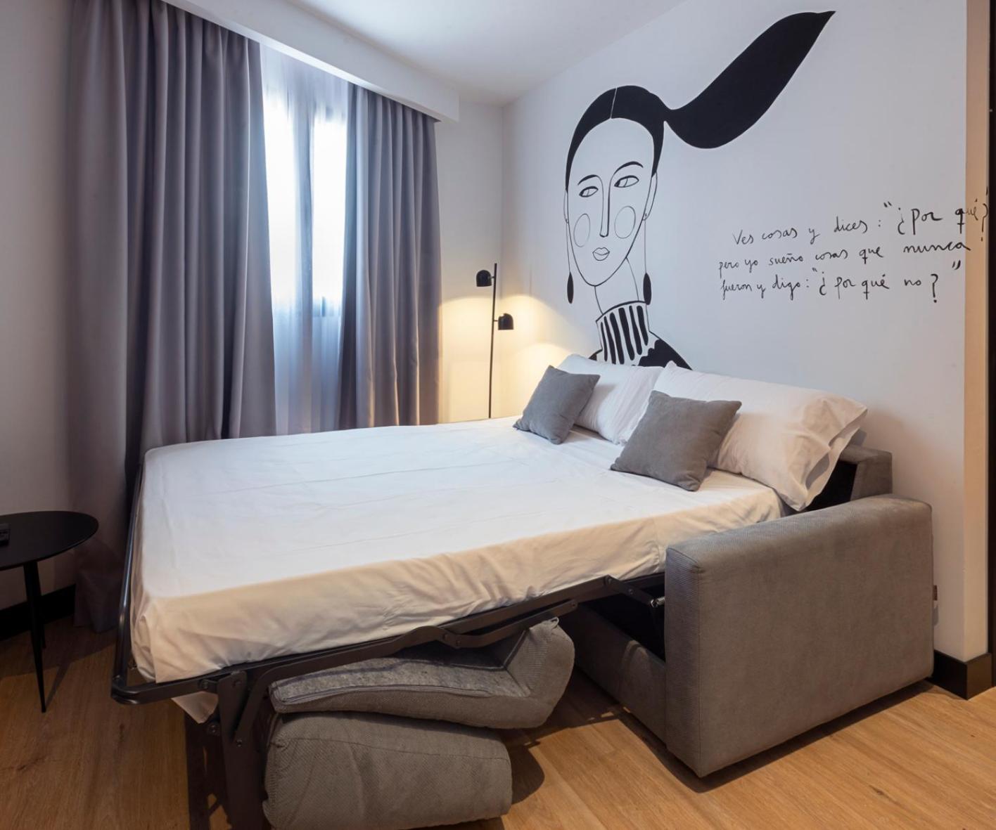 Superior Suite - Photo 6
