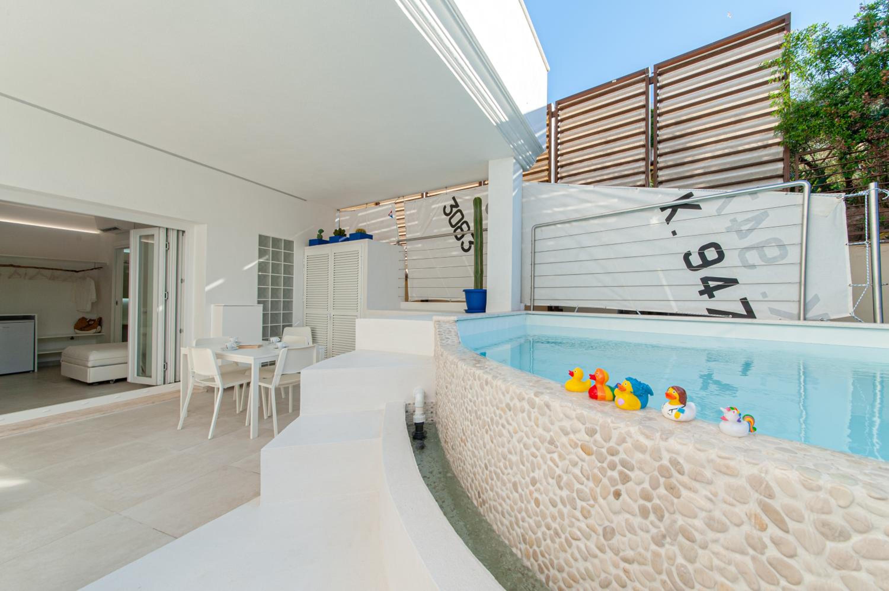 King Room with Pool View
