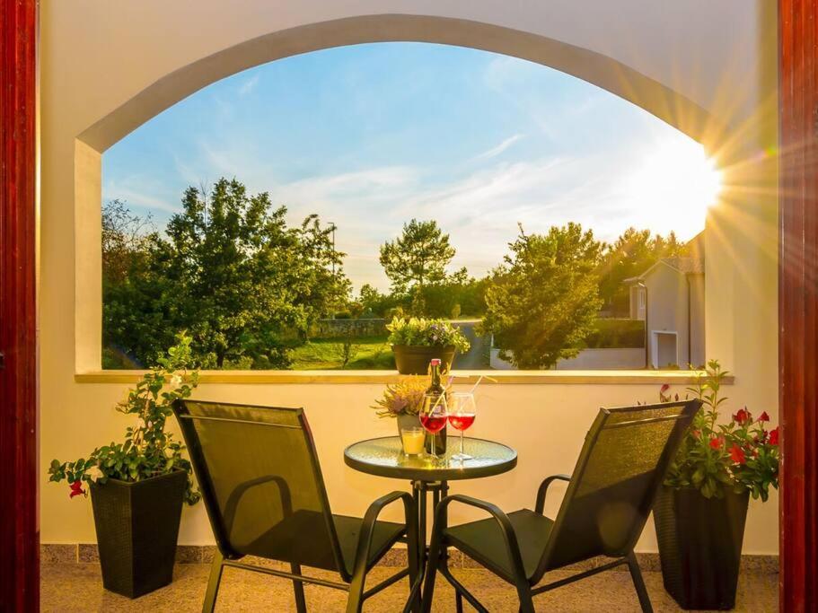 Three-Bedroom Villa photo 2