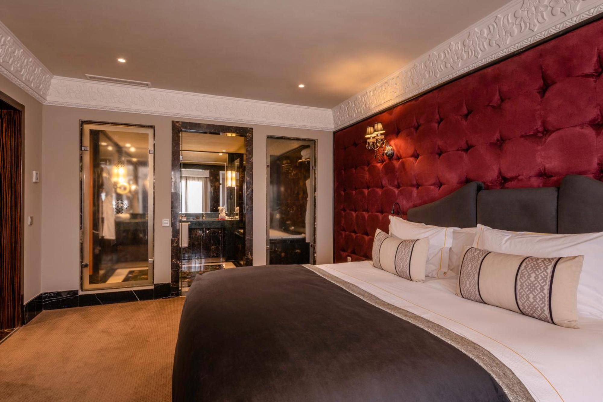 Royal Suite