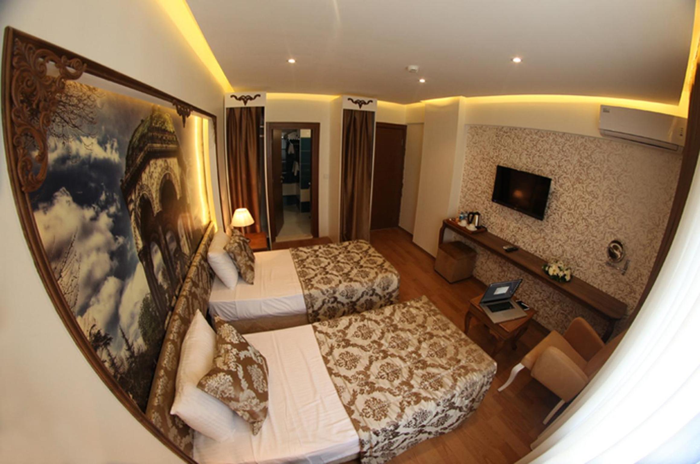 Standard Double Or Twin Room photo 2