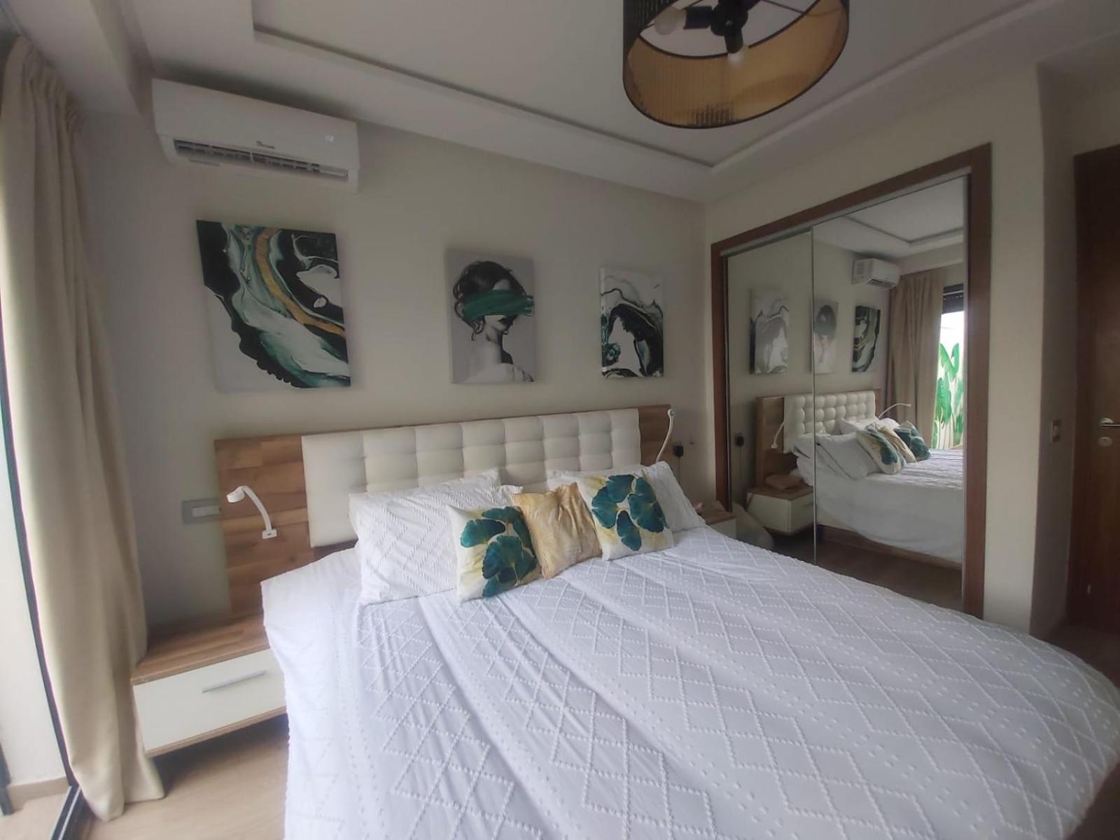 One-Bedroom Apartment - Photo 20
