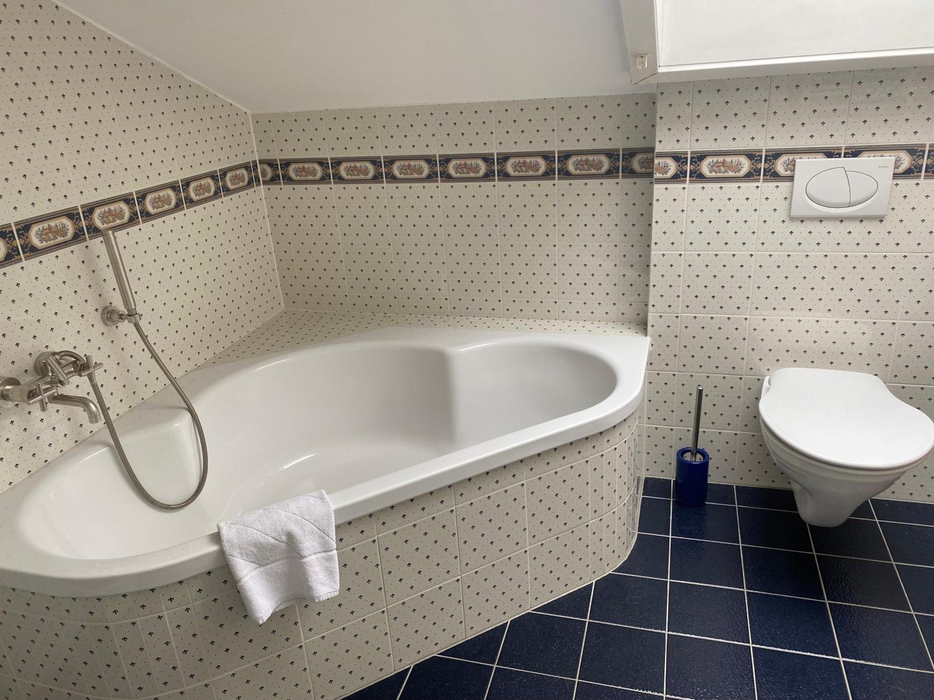 Double Room with Private Bathroom photo 3
