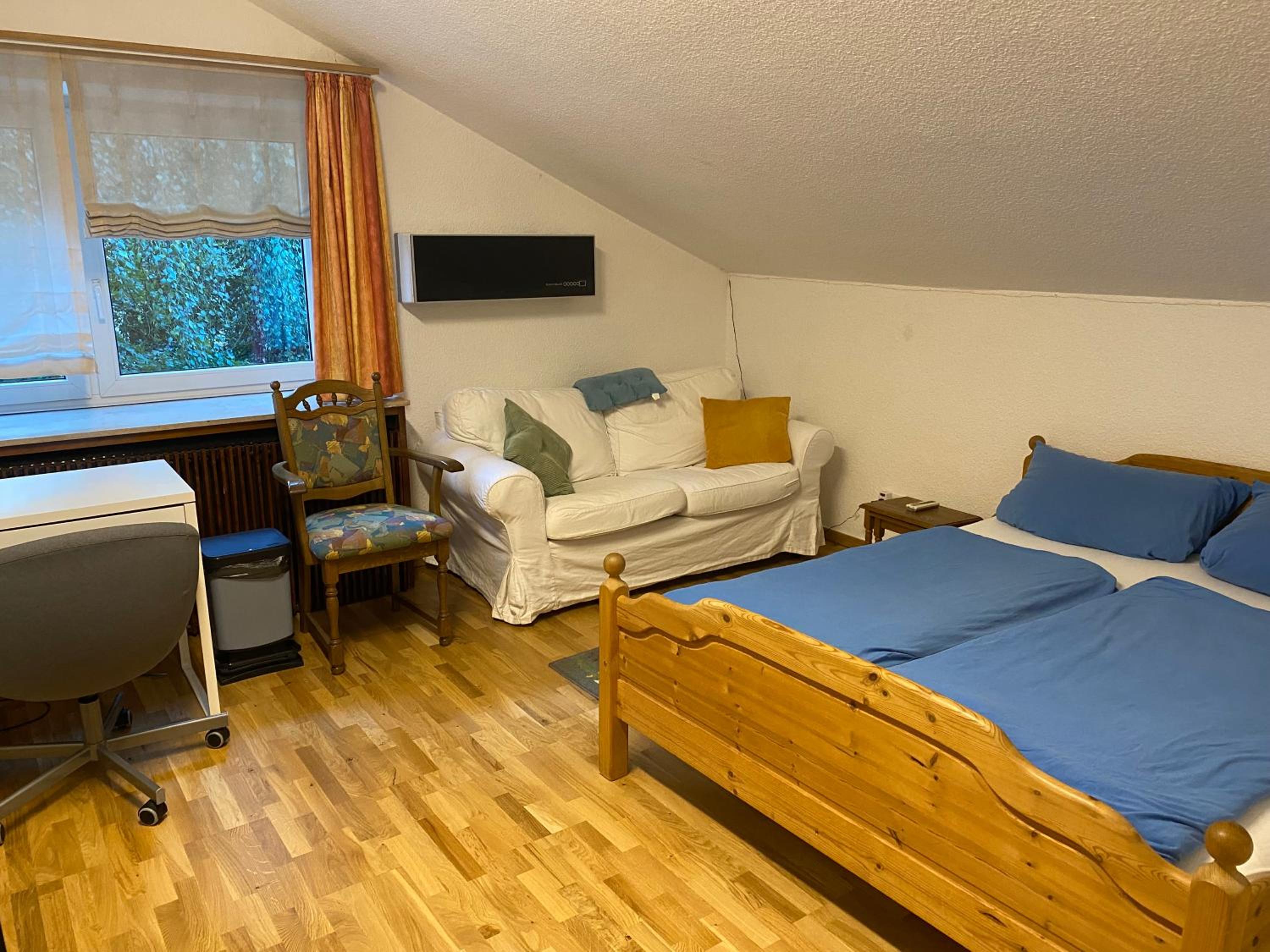 Double Room with Private Bathroom