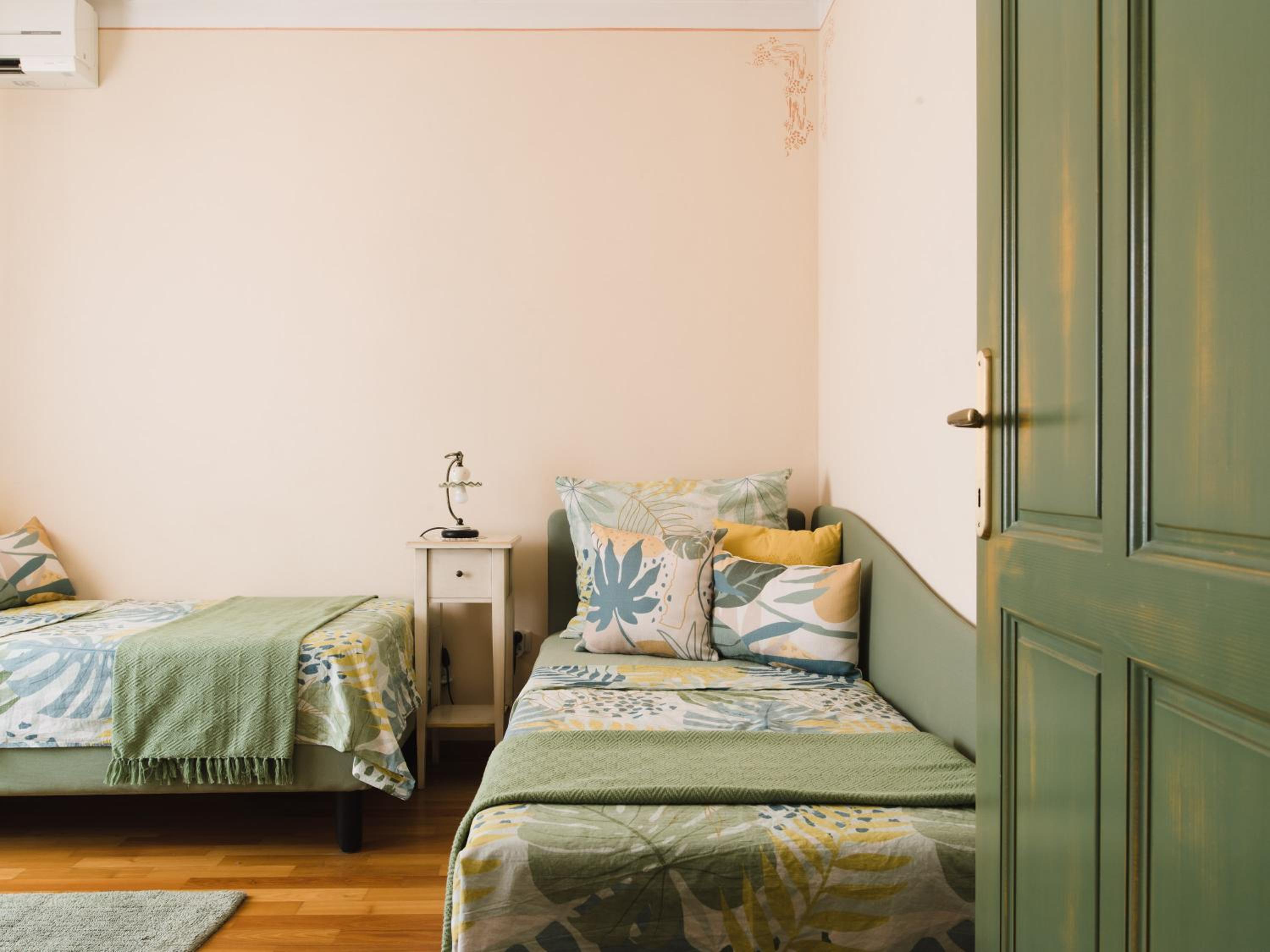 Twin Room - Photo 4