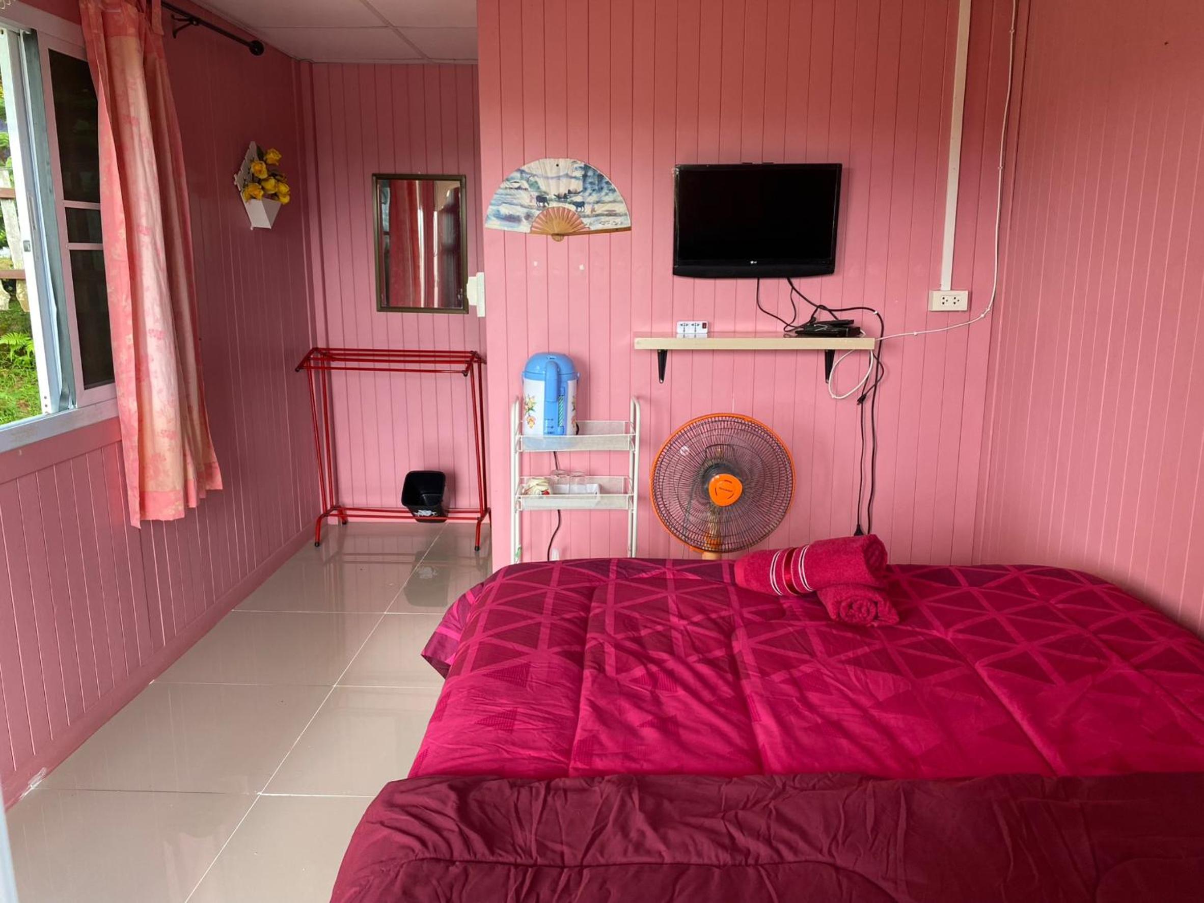 Double Room with Balcony - Photo 2
