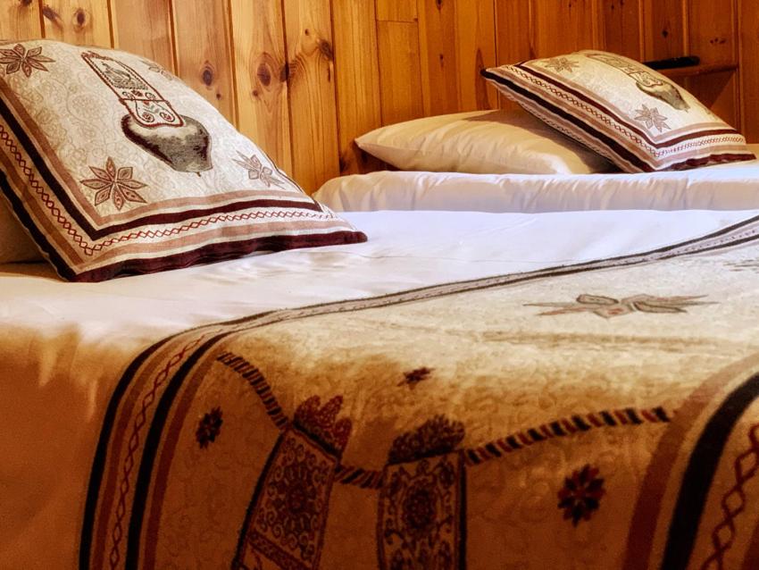 Quadruple Room - Les Catrems photo 3