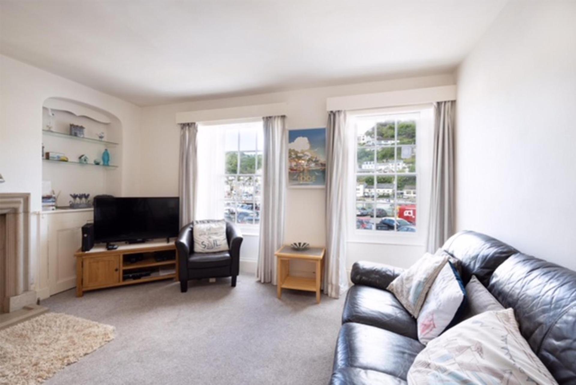 Apartment photo 1