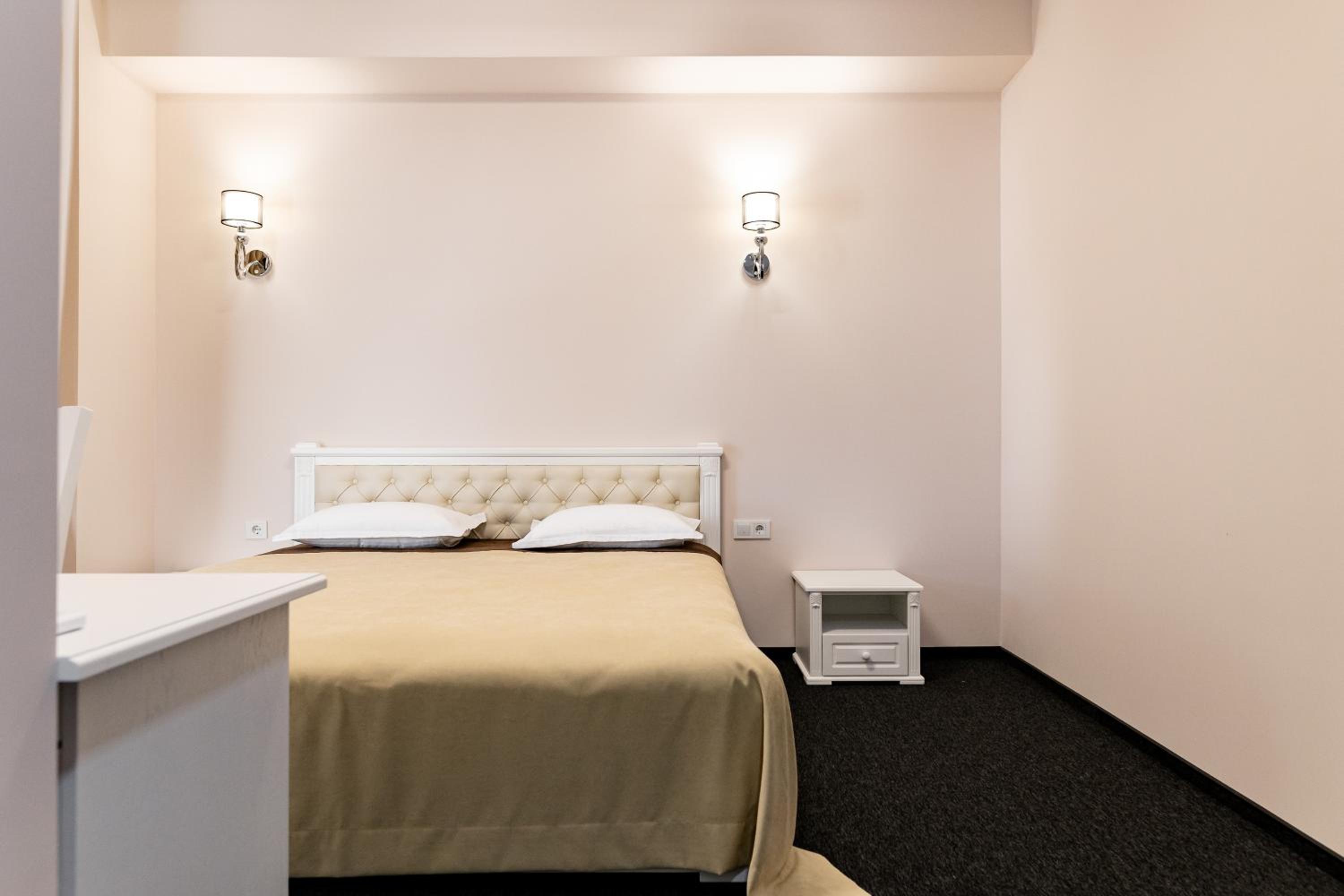 Deluxe Double Room photo 2