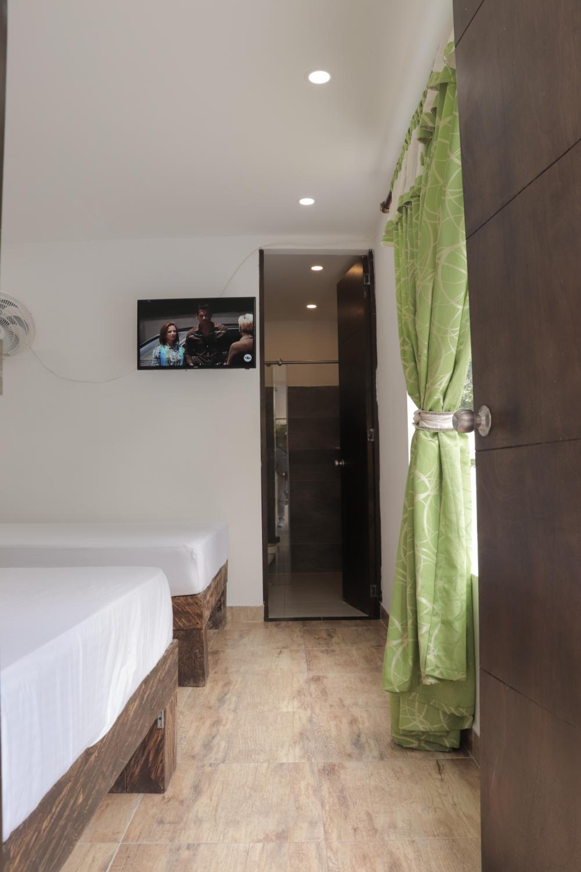 Quadruple Room photo 2