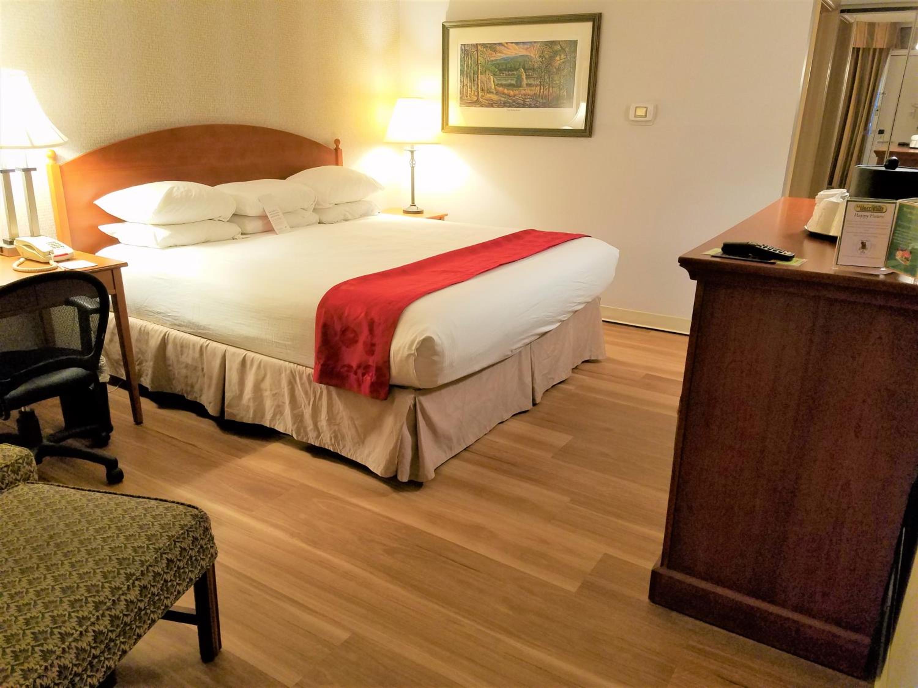 King Room with Exterior Entrance - Non-Smoking - Photo 5