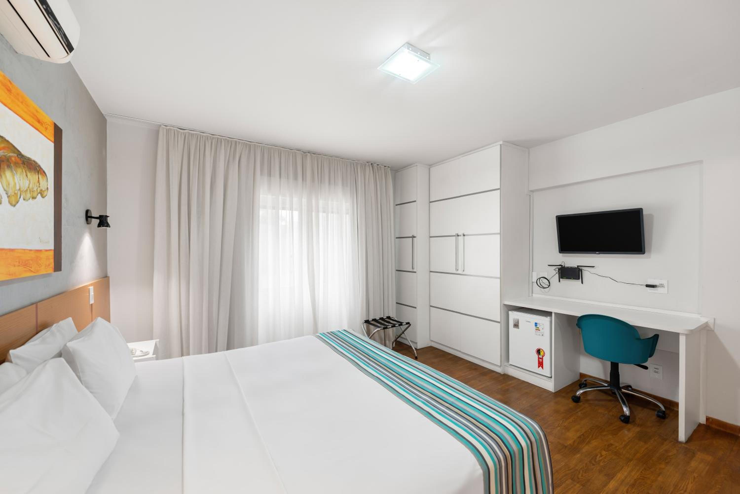 Large Double Room