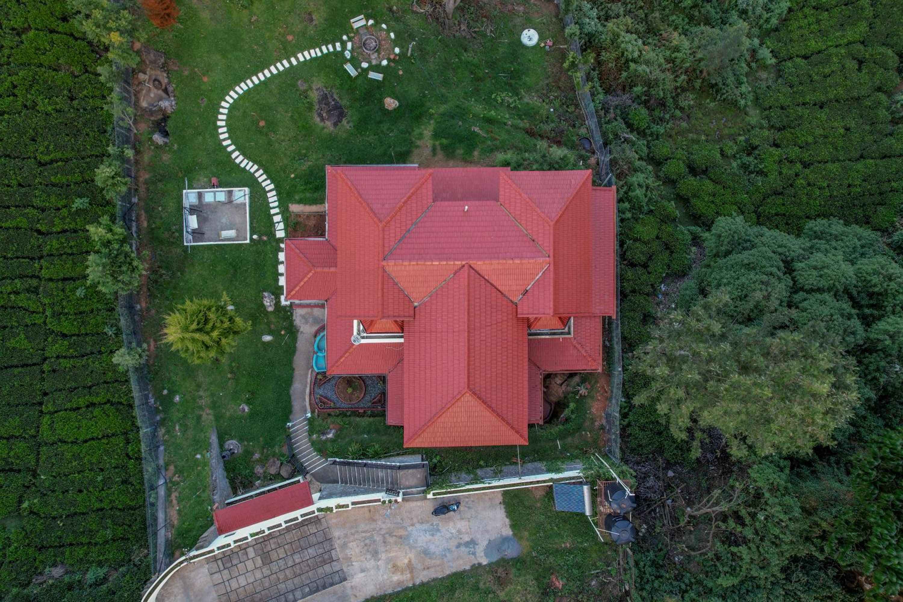 Three-Bedroom Villa photo 2