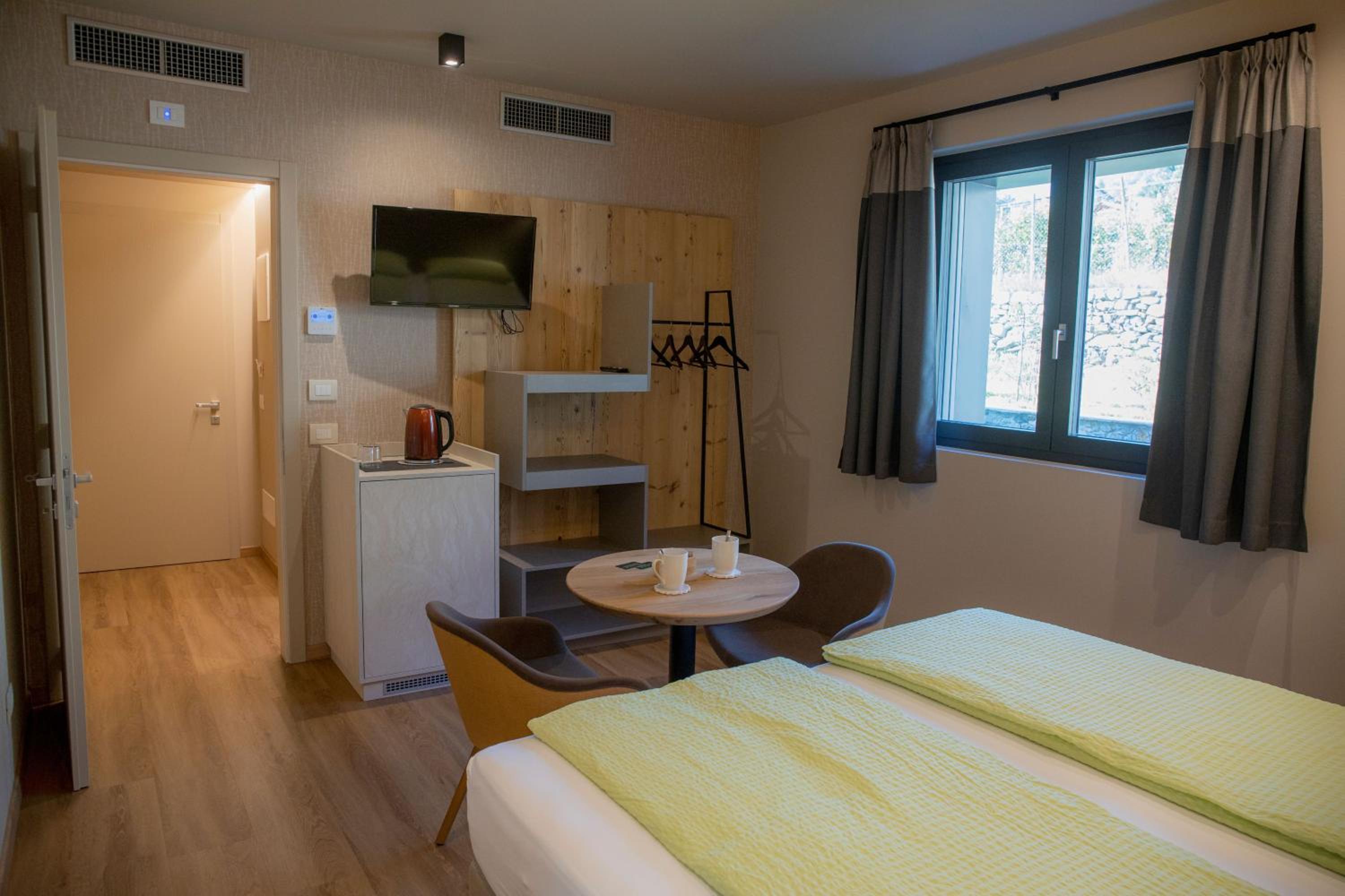 Double or Twin Room with Garden View photo 1