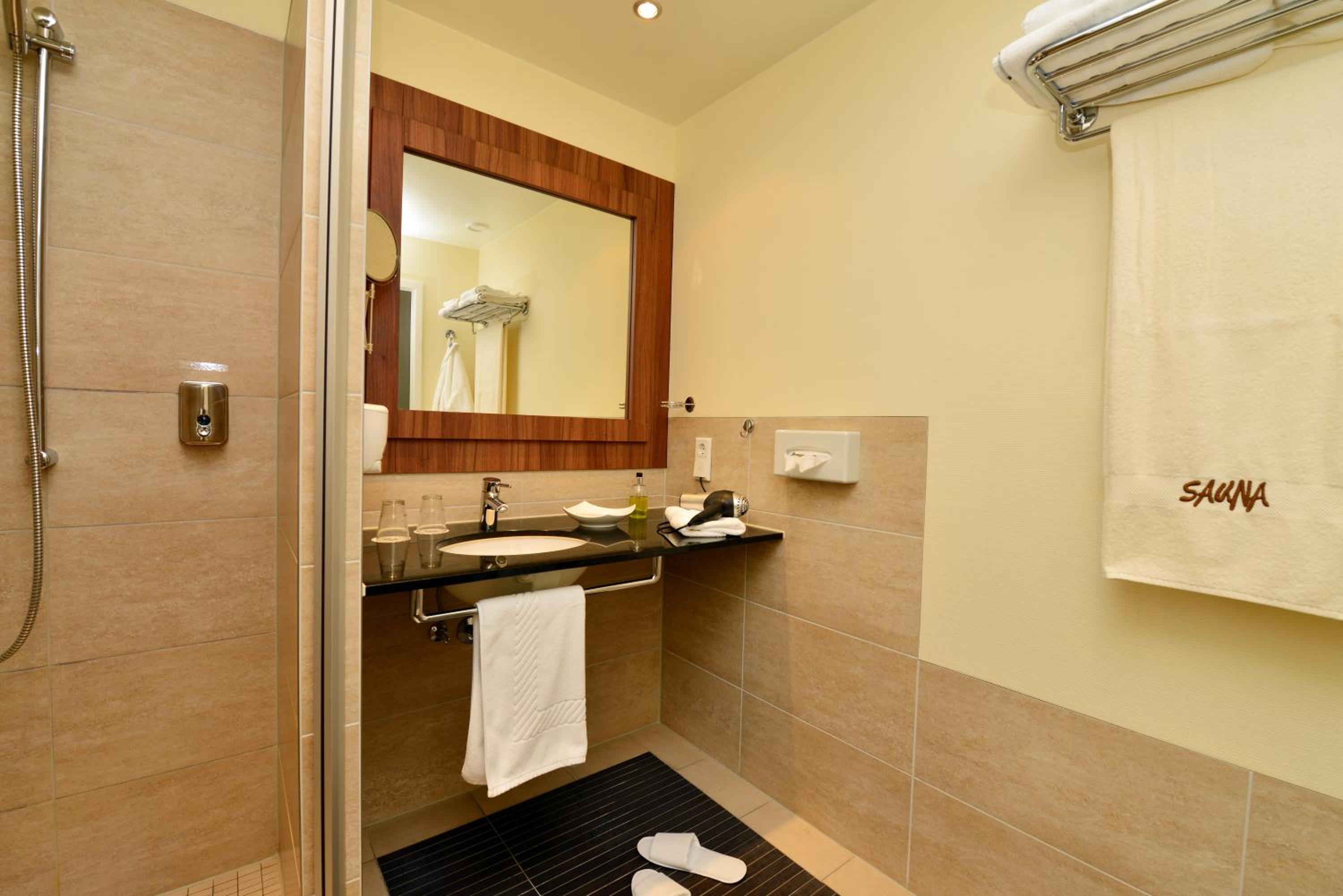 Double Room - Photo 4