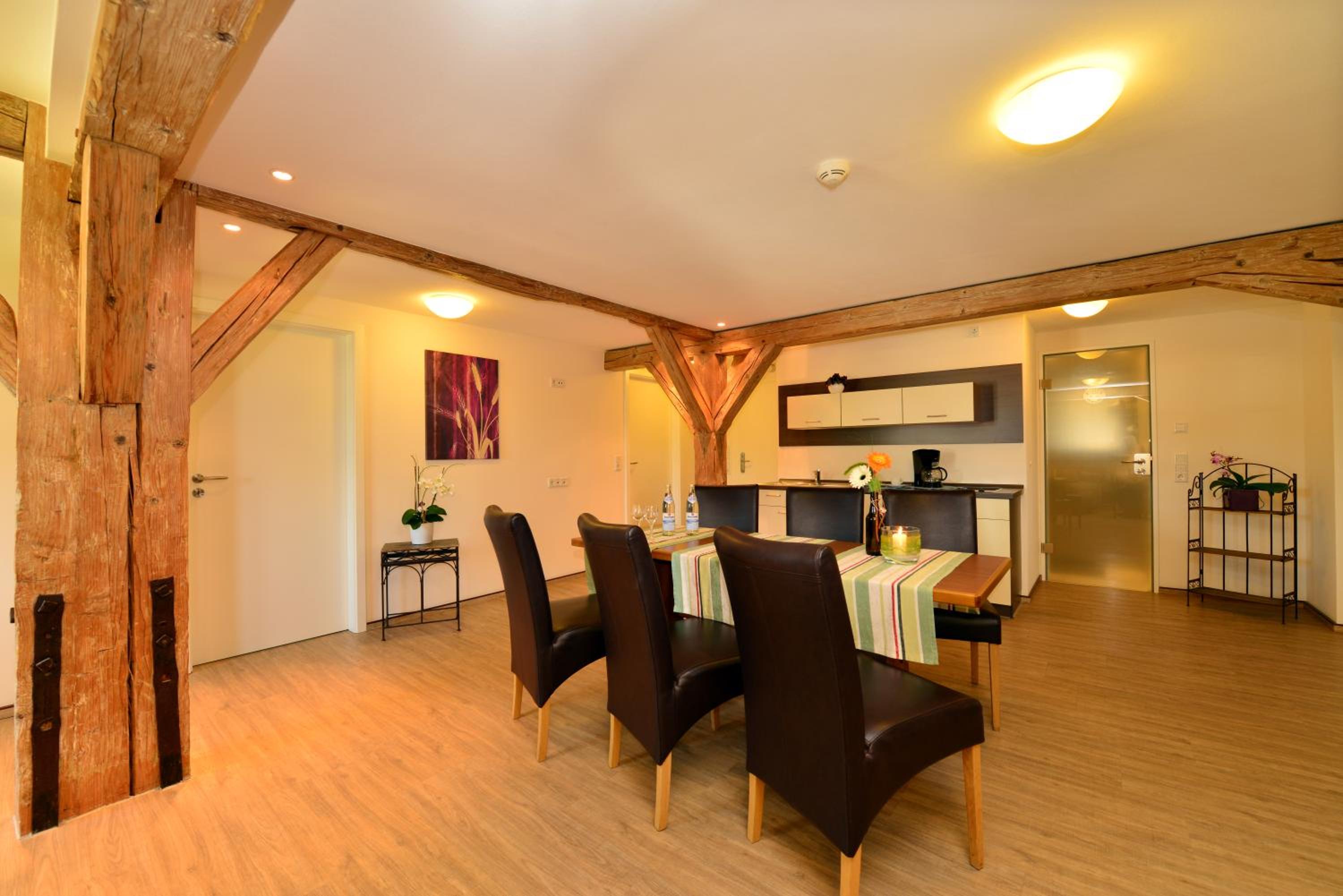 Two-Bedroom Suite (4 Adults) - Photo 4